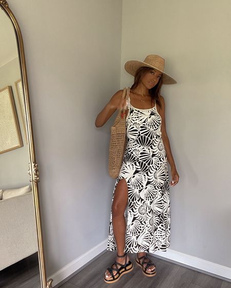 Summer maxi dress! These shoes are so perfect. Very comfortable and super lightweight. Also love that they are recyclable!!! 

#LTKShoeCrush #LTKStyleTip #LTKFindsUnder100