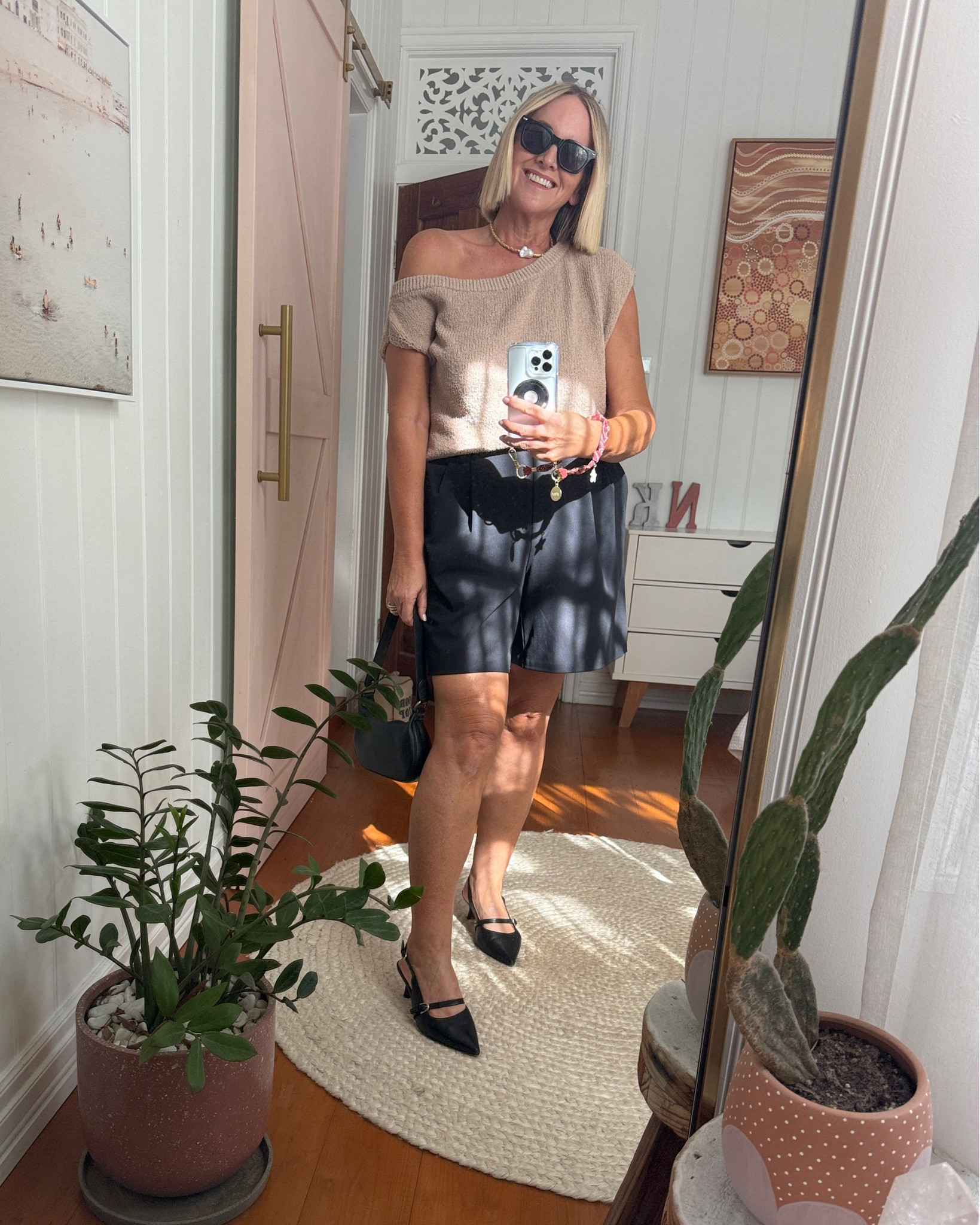 dissh top (size XL)
Lululemon short (size US10/AU14)
Amber Sceats

#LTKaustralia #LTKmidsize #LTKover50style