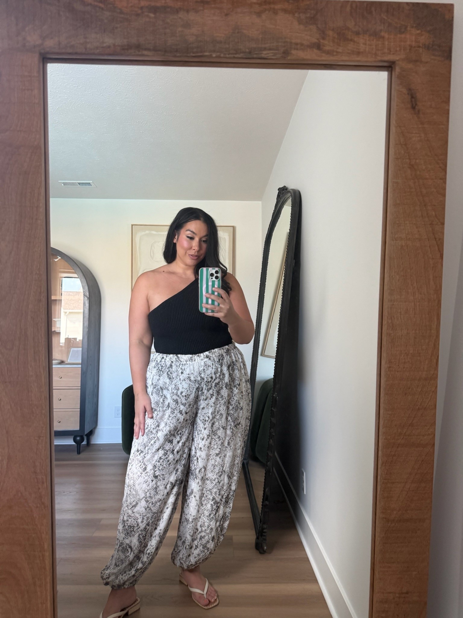 Midsize outfit inspo! Obsessed with these pants! 
-
-
midsize fashion, midsize summer style, midsize summer fashion, Walmart , summer outfits, midsize summer outfits, casual chic, summer style, affordable fashion

#LTKootd #LTKMidsize