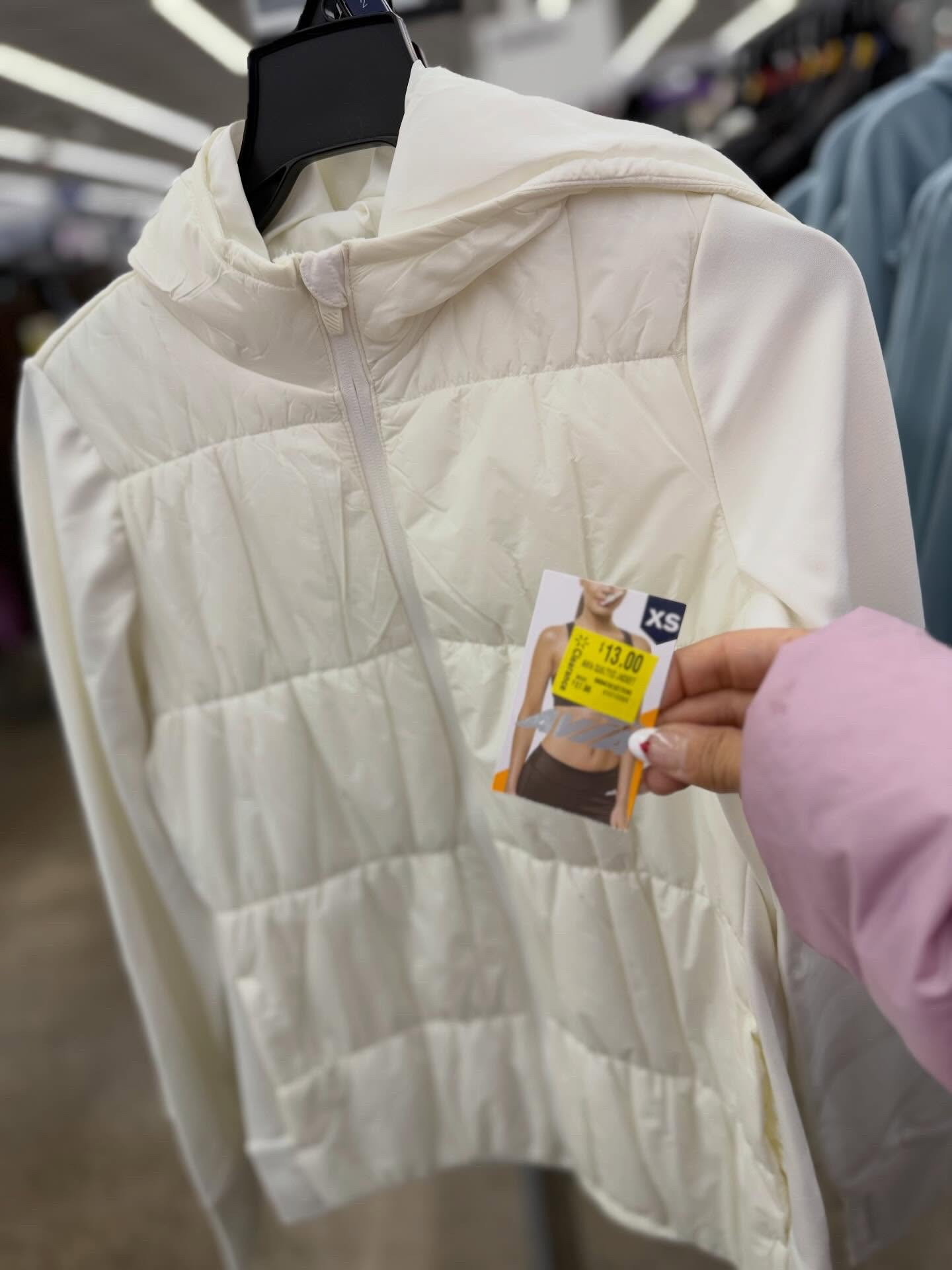 Walmart Clearance Finds!💙 walmart 
Type “walmart” for 🔗 + follow me to get the auto reply!🫶🏼