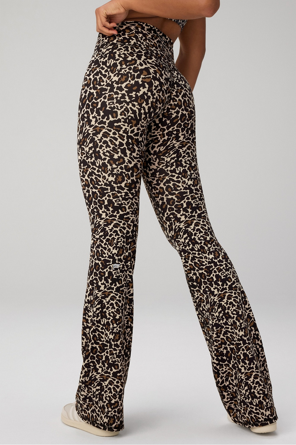 PureLuxe High-Waisted TLC Kick Flare | Fabletics