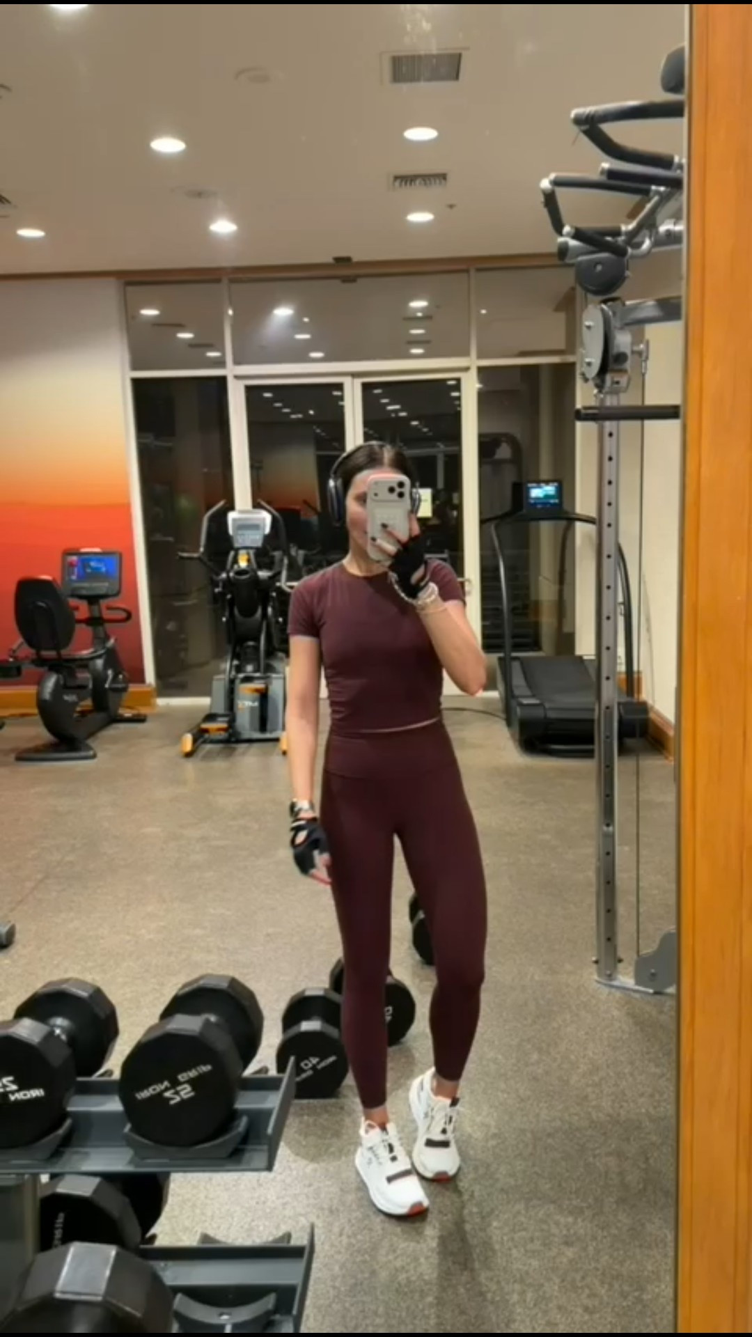 Workout outfit, gym outfit, athleisure, activewear, annabrstyle.

#LTKOver40 #LTKActive #LTKFindsUnder100