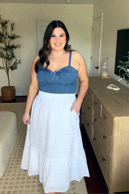 Midsize Walmart Summer outfit ☀️ so many good summer finds at Walmart right now and so affordable!! 

Denim top - XL
Eyelet white skirt - L



#LTKMidsize #LTKSeasonal #LTKxWalmart