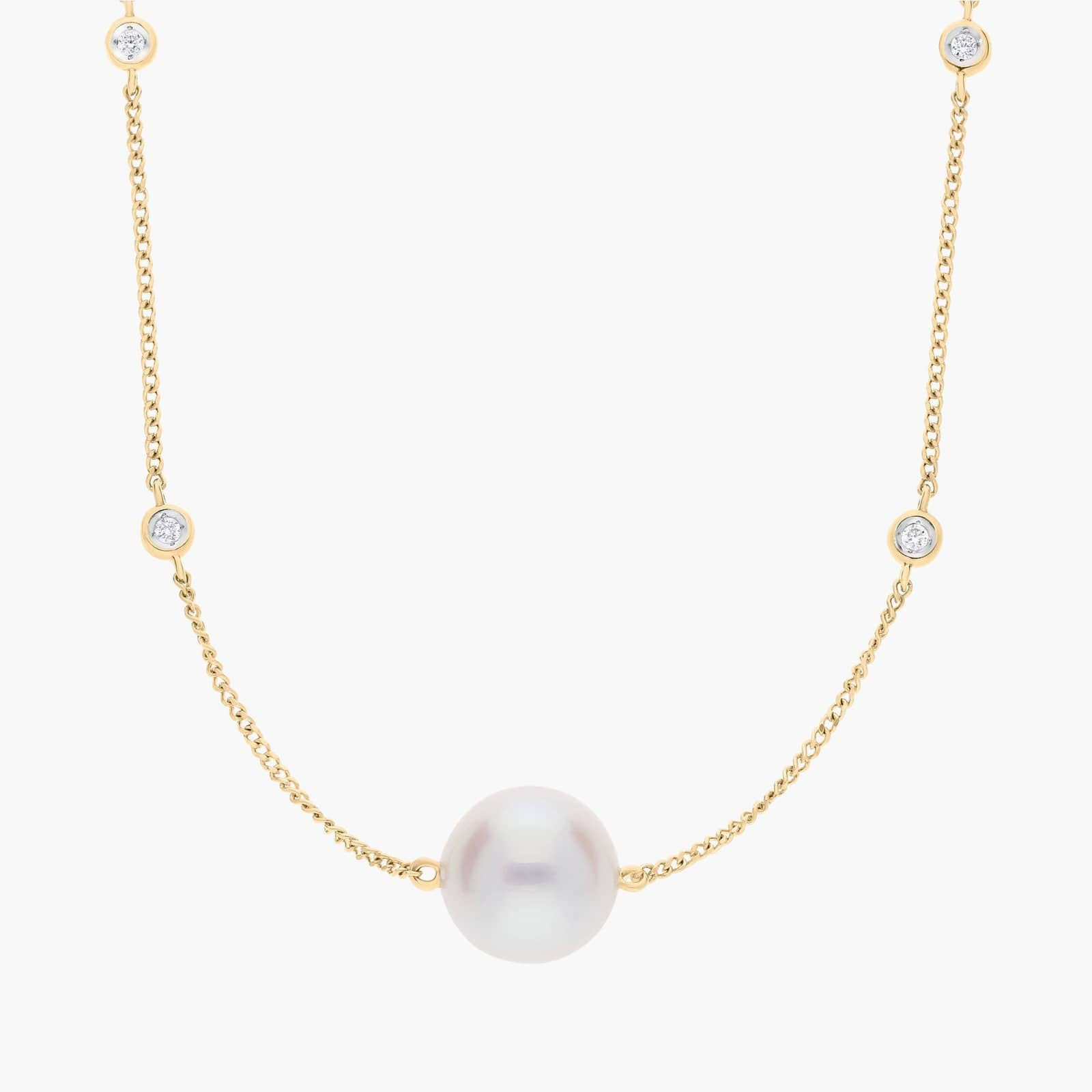 White Freshwater Pearl and Diamond Necklace in 14k Yellow Gold (8.5-9 mm) | Blue Nile