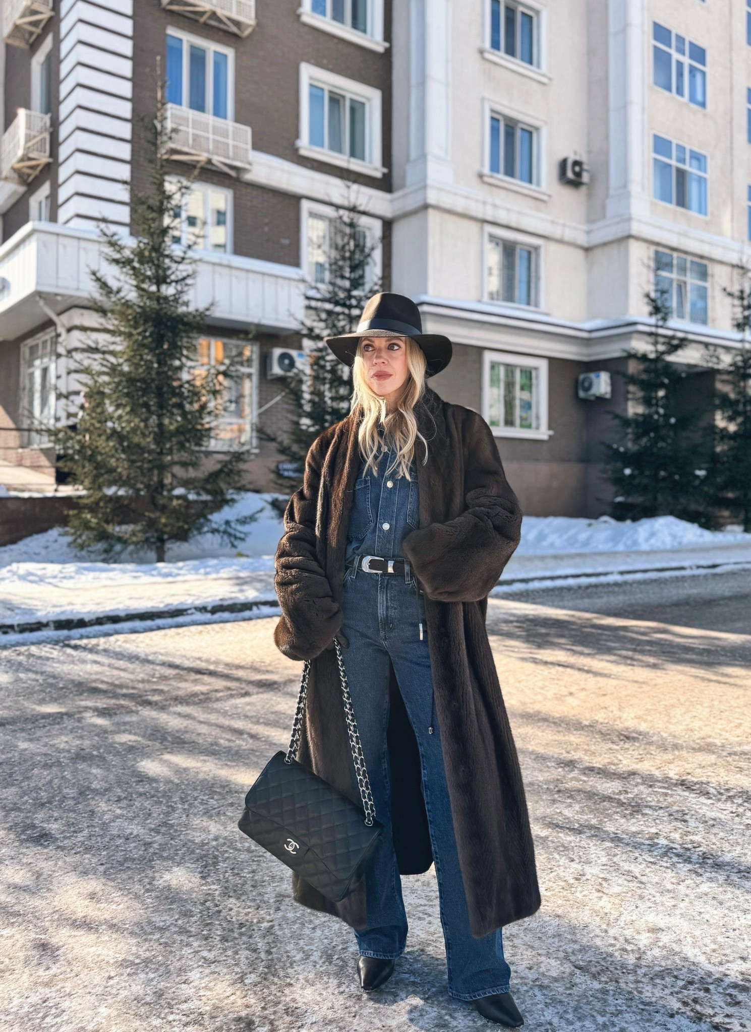 Brown fur coat with all denim, denim on denim, western style outfit with fur coat, @Shopbop dark wash jeans, @Janessa Leone chocolate brown wool hat

#LTKSeasonal #LTKSaleAlert #LTKOver40
