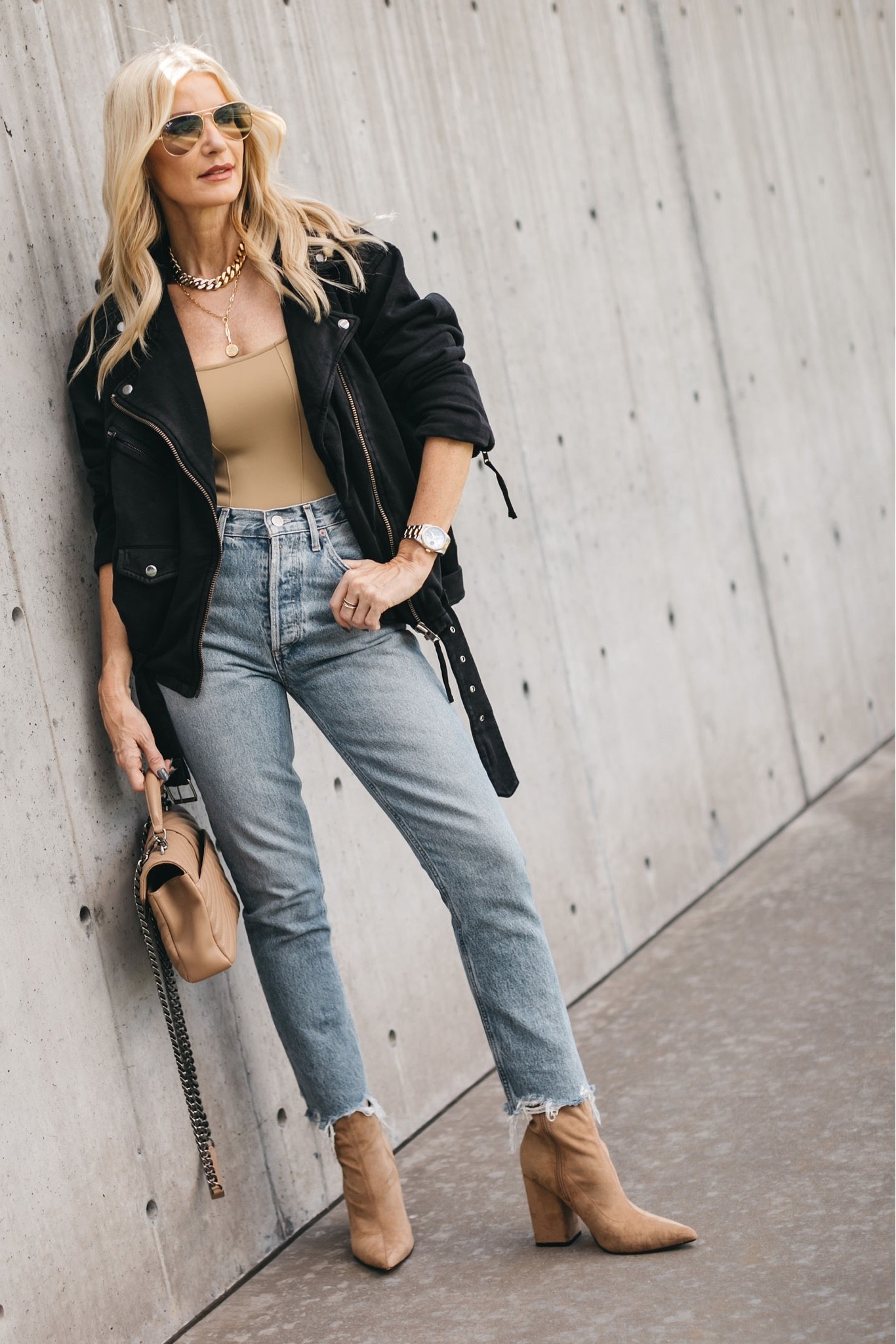 Meet the softest moto jacket ever and so perfect for fall! It runs tts, I’m wearing an XS. 