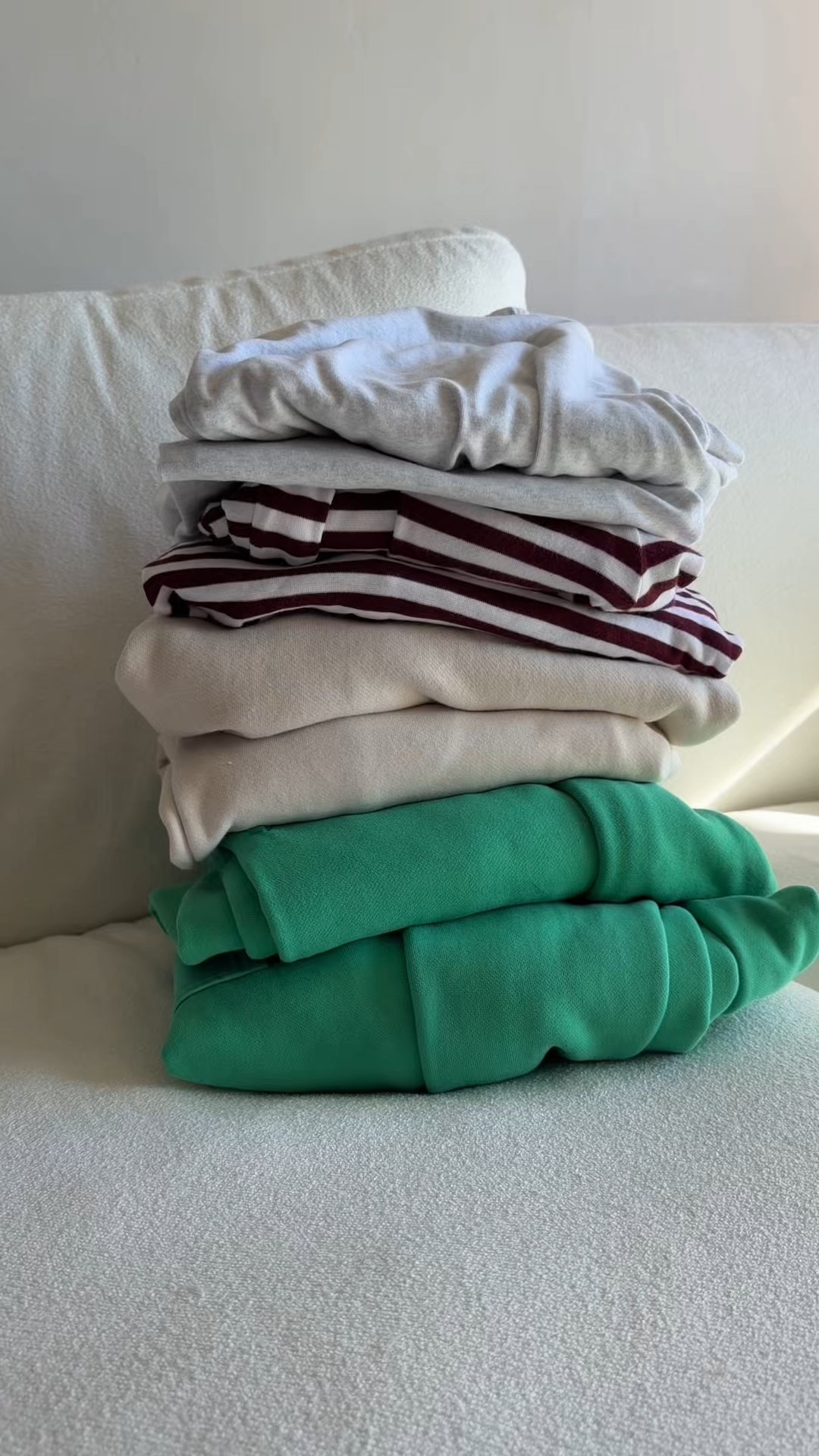 Size medium in grey short sleeve, size small in grey pants, small in daily drills set, large in Aritzia hoodie and medium in sweats and a small in the nuuds set! 

#LTKU #LTKFindsUnder100 #LTKHoliday