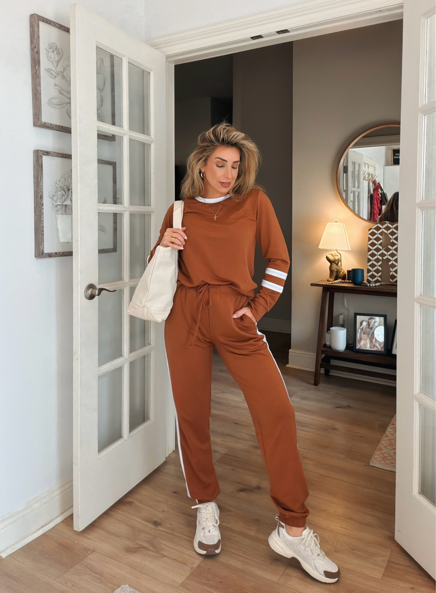 Two piece jogger set with varsity stripe detailing on the sleeve and down the leg. Comes in several other colors as well. This is the coffee color.

Fall outfits women over 50, mom outfits, loungewear sets, jogger pants, Amazon

#LTKootd #LTKgrwm #LTKOver40