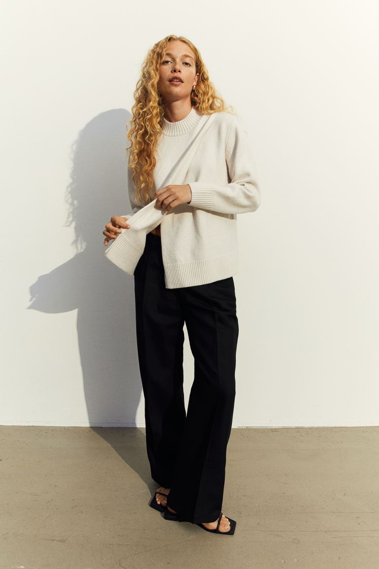 MAMA Before & After Sweater | H&M (US + CA)