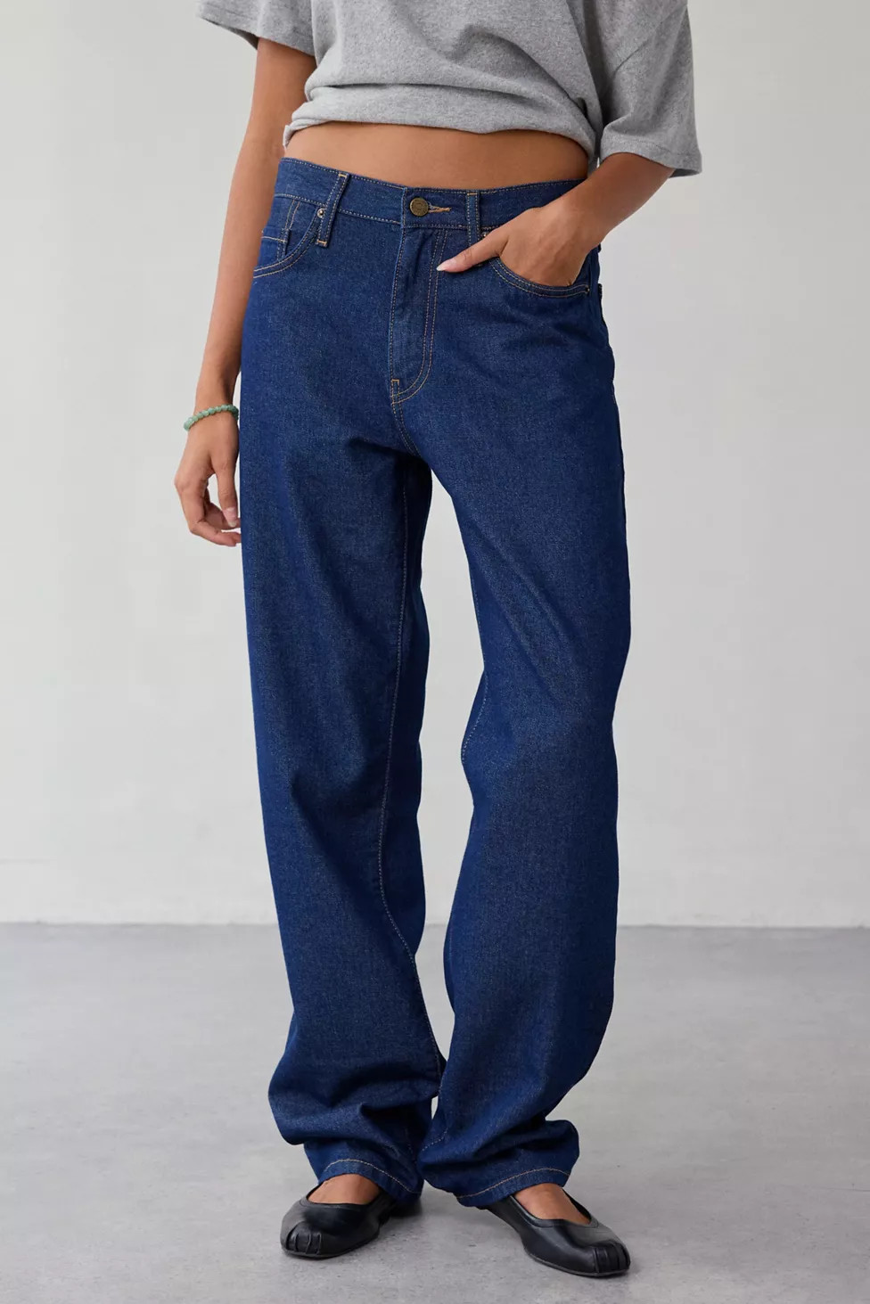 BDG Olive Stovepipe Mid-Rise Jean | Urban Outfitters (US and RoW)