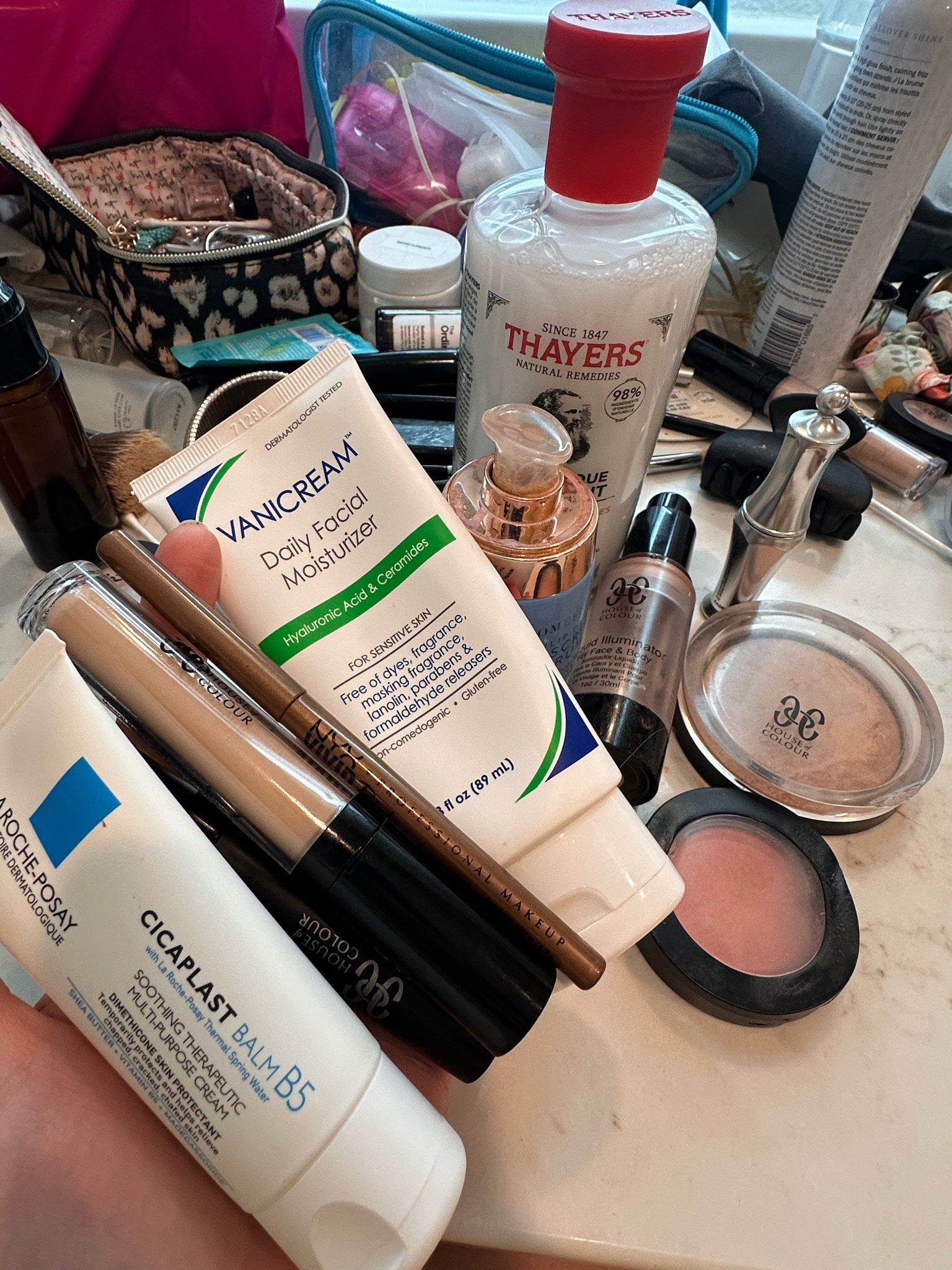 Quick Skincare & Makeup Routine
Thayers Milky Toner
Vitamin C
Cicaplasy Balm (when really dry) or Vanicream on normal days 
Tulip Dew Sunscreen 

House of Colour BB Cream, concealer, bronzer, blush & highlighter 