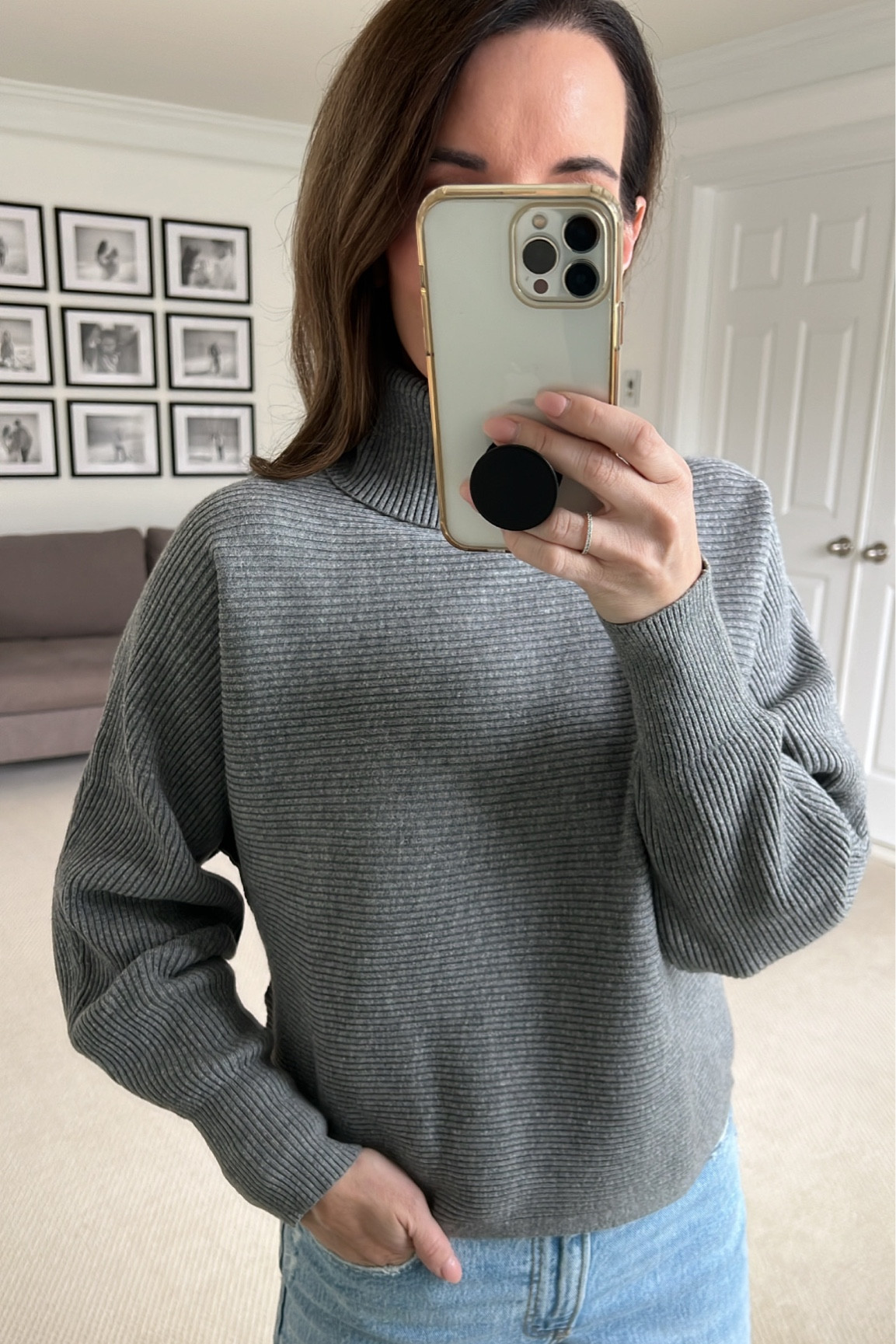 A few new arrivals from Old Navy ✨ 
All of the tops come in petite, regular and tall.
• Waffle knit: wearing size S. Comes in a ton of colors 
• Grey sweater: wearing size s
• Orange cardigan:  size s
• White sweater: size s
• Gray turtleneck sweater: size s 
#ltk #ltkunder50 #liketkit #oldnavy #oldnavystyle #fallfashion #sweaters #sweaters #outfitideasforyou #casualstyle #chic #autumnstyle #turtleneck #ribbedsweater #cropped

#LTKfindsunder50 #LTKstyletip