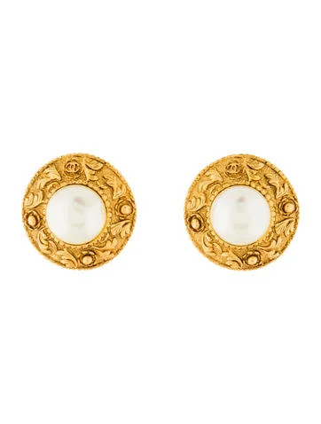 Chanel Faux Pearl Clip-On Earrings | The Real Real, Inc.