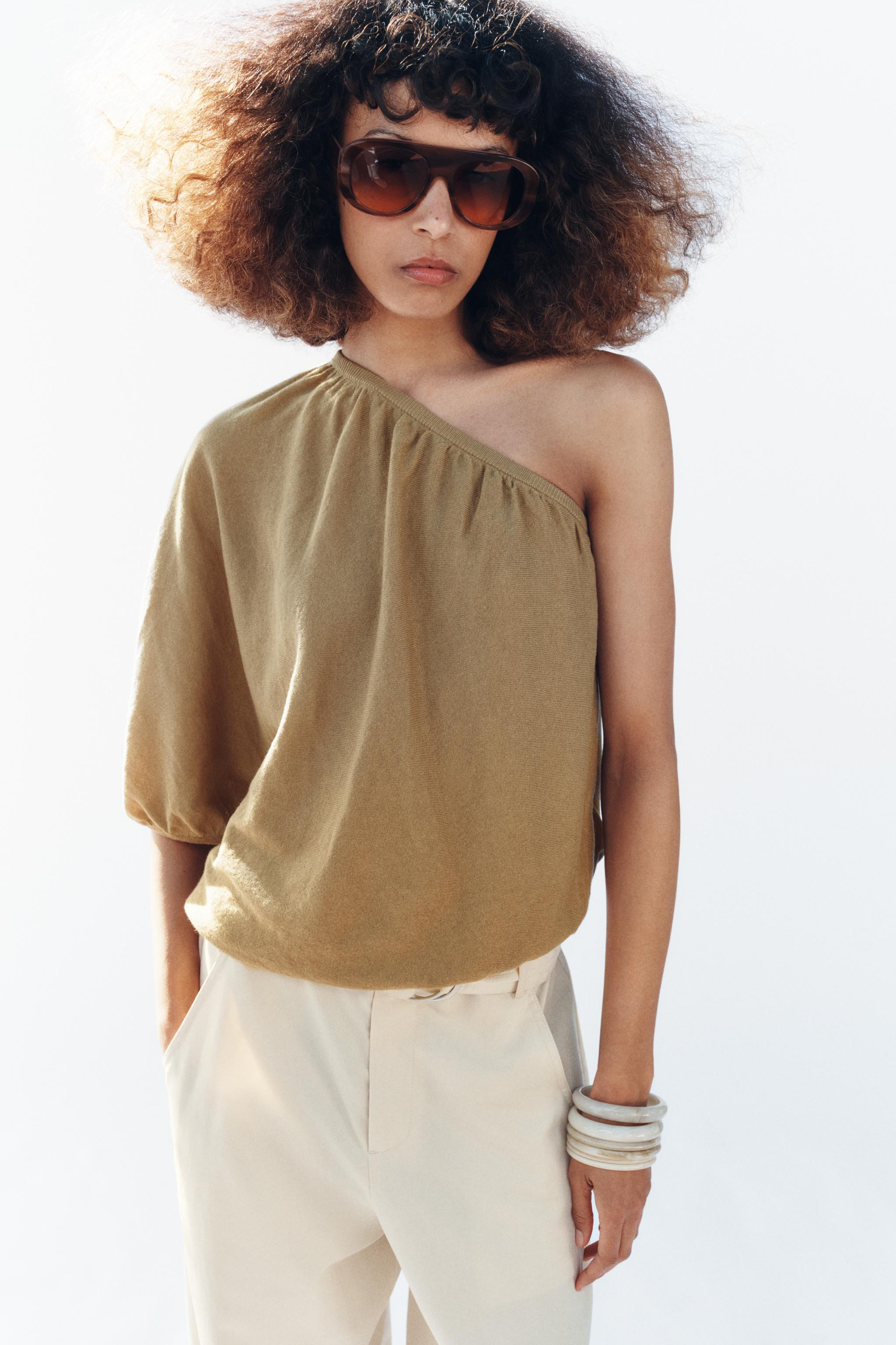 ASYMMETRIC KNIT TOP | Zara UK