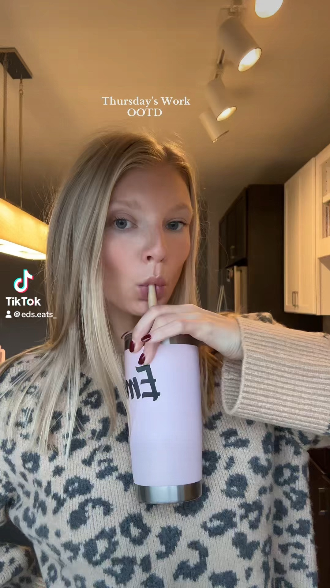 Abercrombie is running a huge sale during the holidays  

#LTKHoliday #LTKSeasonal #LTKFindsUnder100