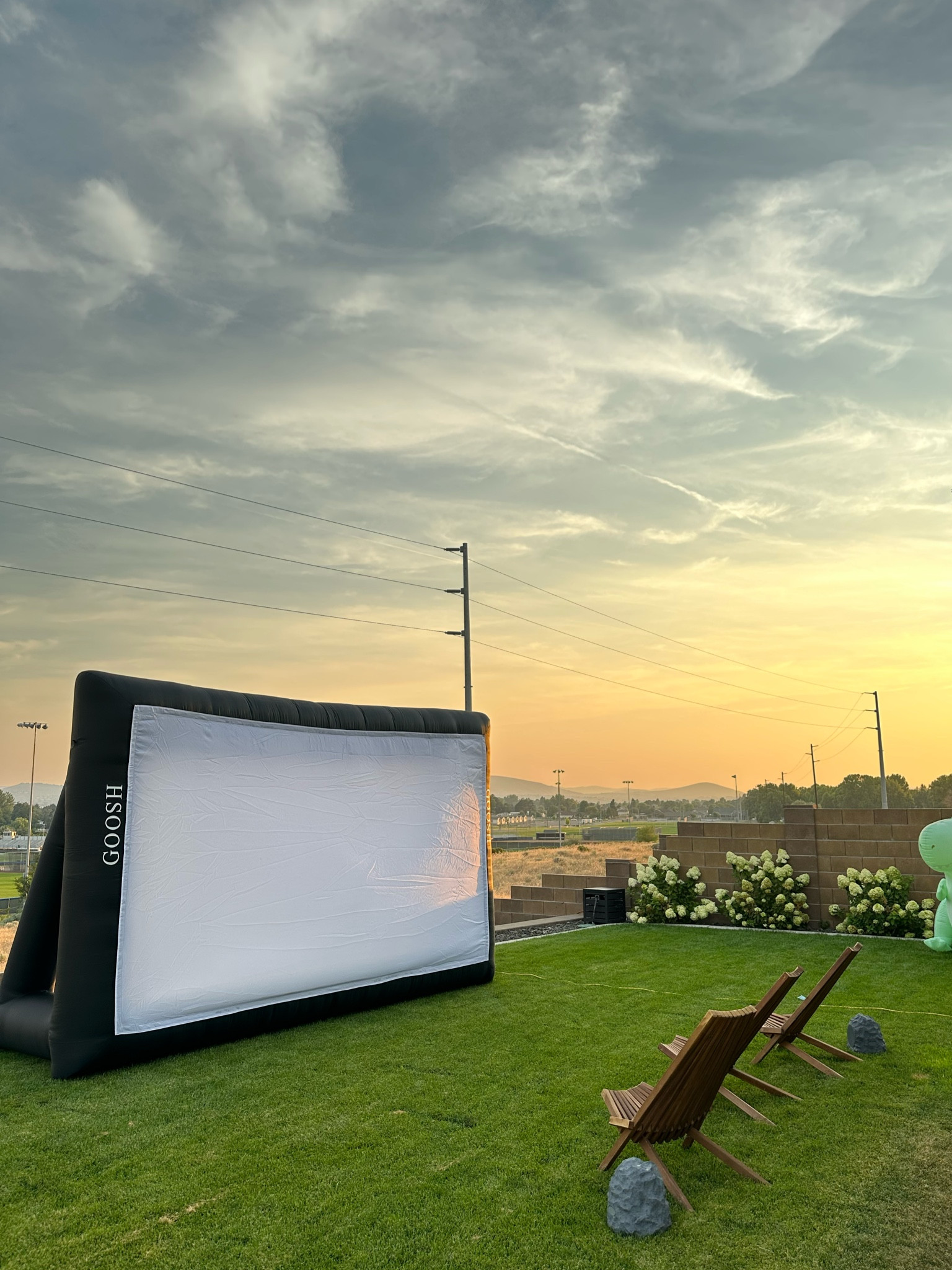 Outdoor Movie Night 

#kids #kidsfun #movienight

#LTKkids #LTKfamily #LTKFind