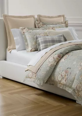 Lauren Ralph Lauren Home Gwynne Comforter Set | Belk