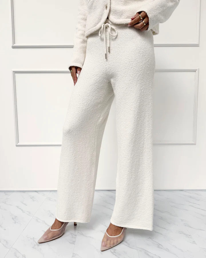 Splendid x @Cellajaneblog Boucle Sweater Pant | Splendid | Splendid