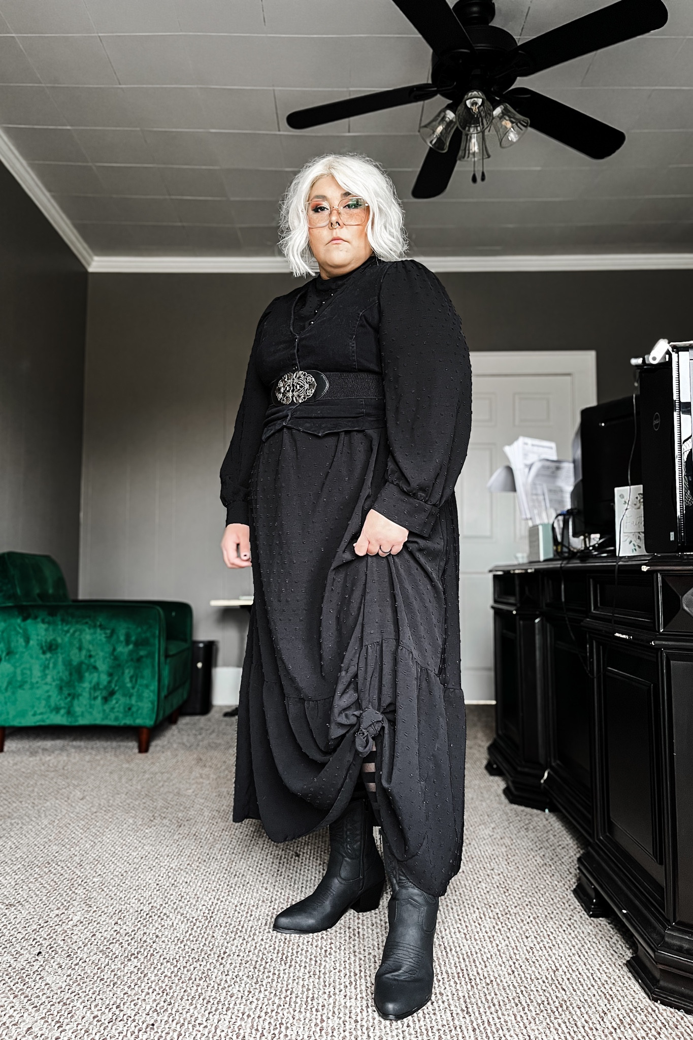 Dress: Shein
Belt: Shein
Vest: Walmart
Tights: Snag Tights 
Shoes: Amazon 

#LTKmidsize #LTKplussize #LTKstyletip