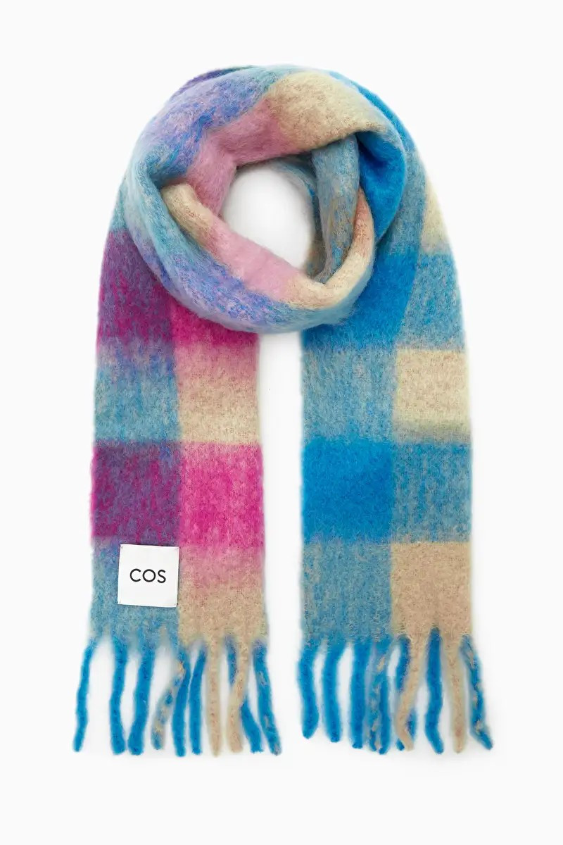 KARIERTER OVERSIZED-SCHAL - BLUE - Hats Scarves and Gloves - COS | COS (EU)
