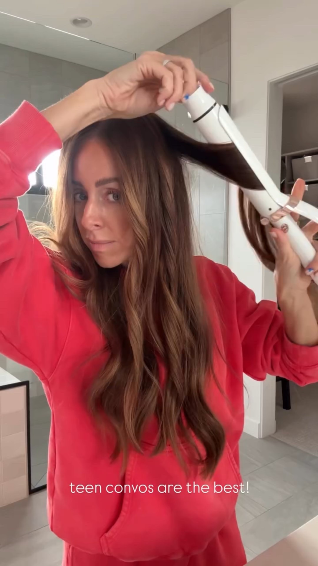 Favorite curling iron I’ve used for years!! It’s the 1.5"