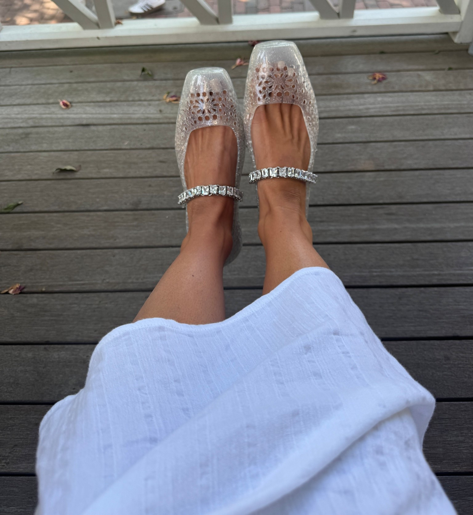 The cutest jelly flats for summer 

#LTKTravel #LTKShoeCrush #LTKStyleTip