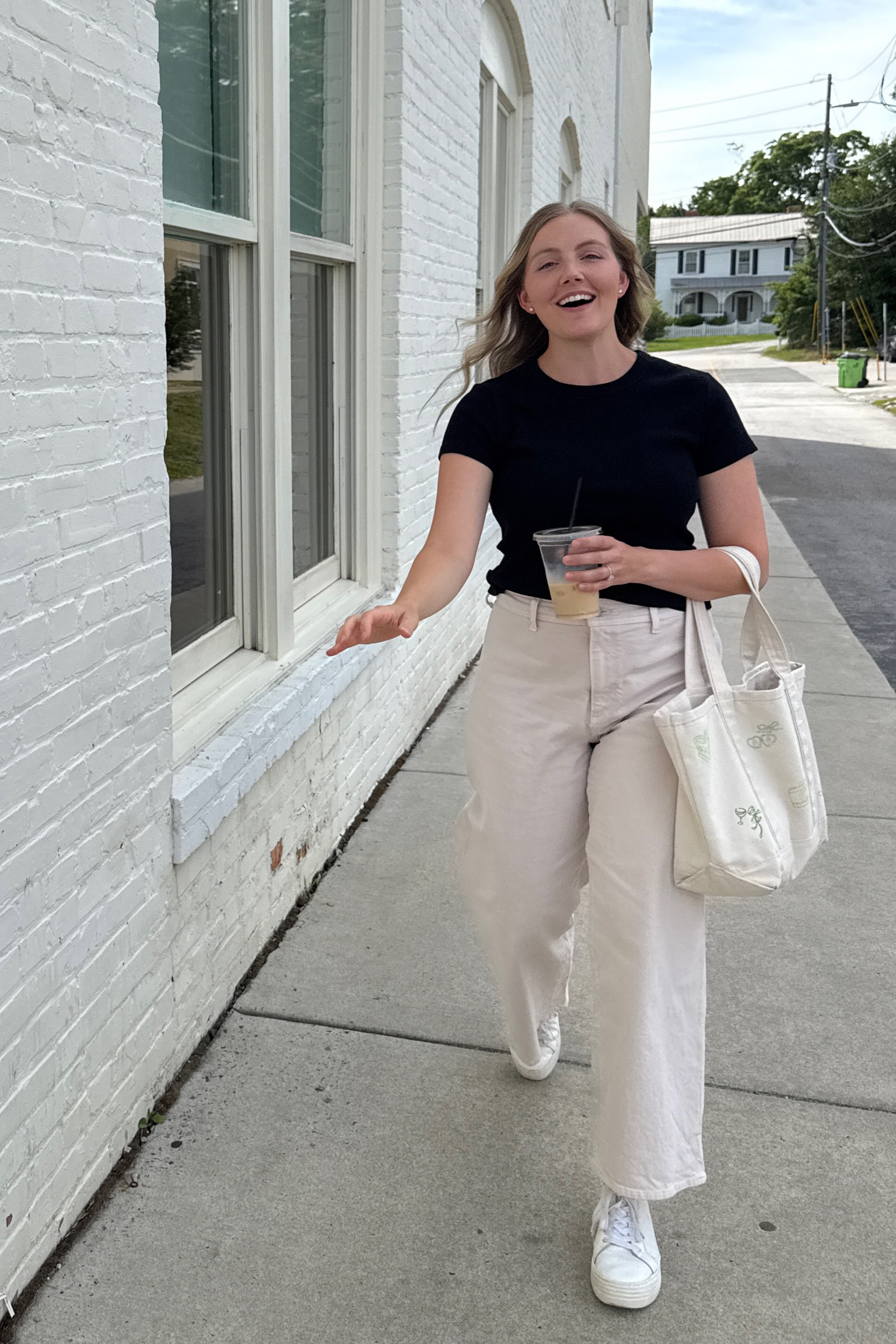 Target Sailor jeans are the best! 

#LTKSaleAlert #LTKWedding #LTKFindsUnder50