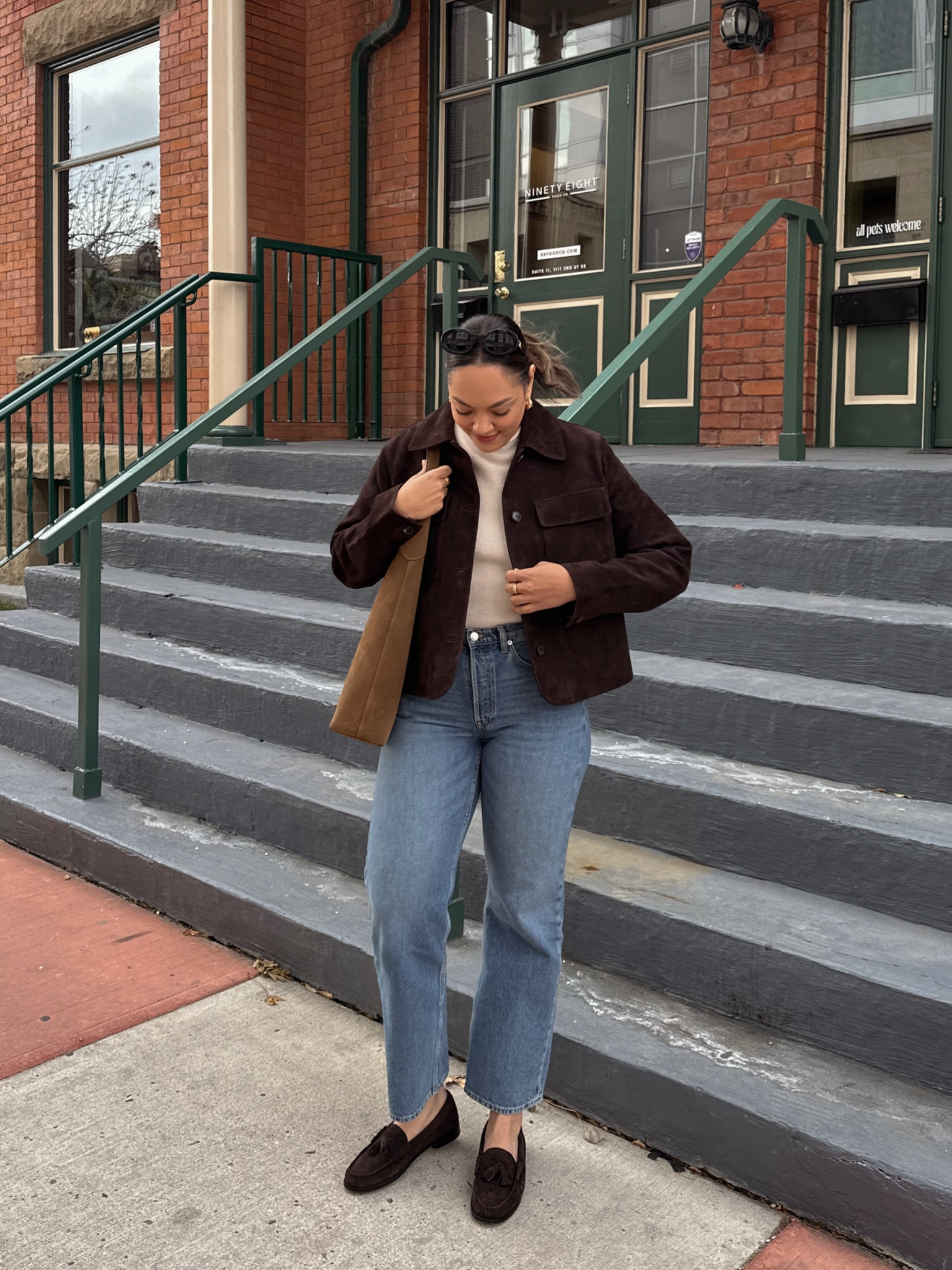 Fall/winter outfit inspiration!

-Madewell dark brown suede collared jacket, I have a large. 
-Madewell dark brown suede tassel loafers. 
-Arket medium wash cropped jeans, I have a size 29. 
-Coach tan suede shoulder bag, I have the size 39. 
-Celine Triomphe rounded sunglasses in black acetate. 
-Mockneck cream sweater, similar linked. 


#LTKstyletip #LTKautumn #LTKwinter