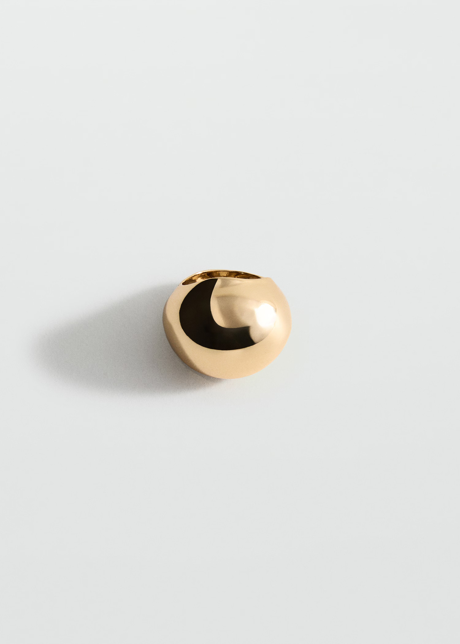 Metallic volume ring - Women | MANGO USA | Mango (US/MX/AU)