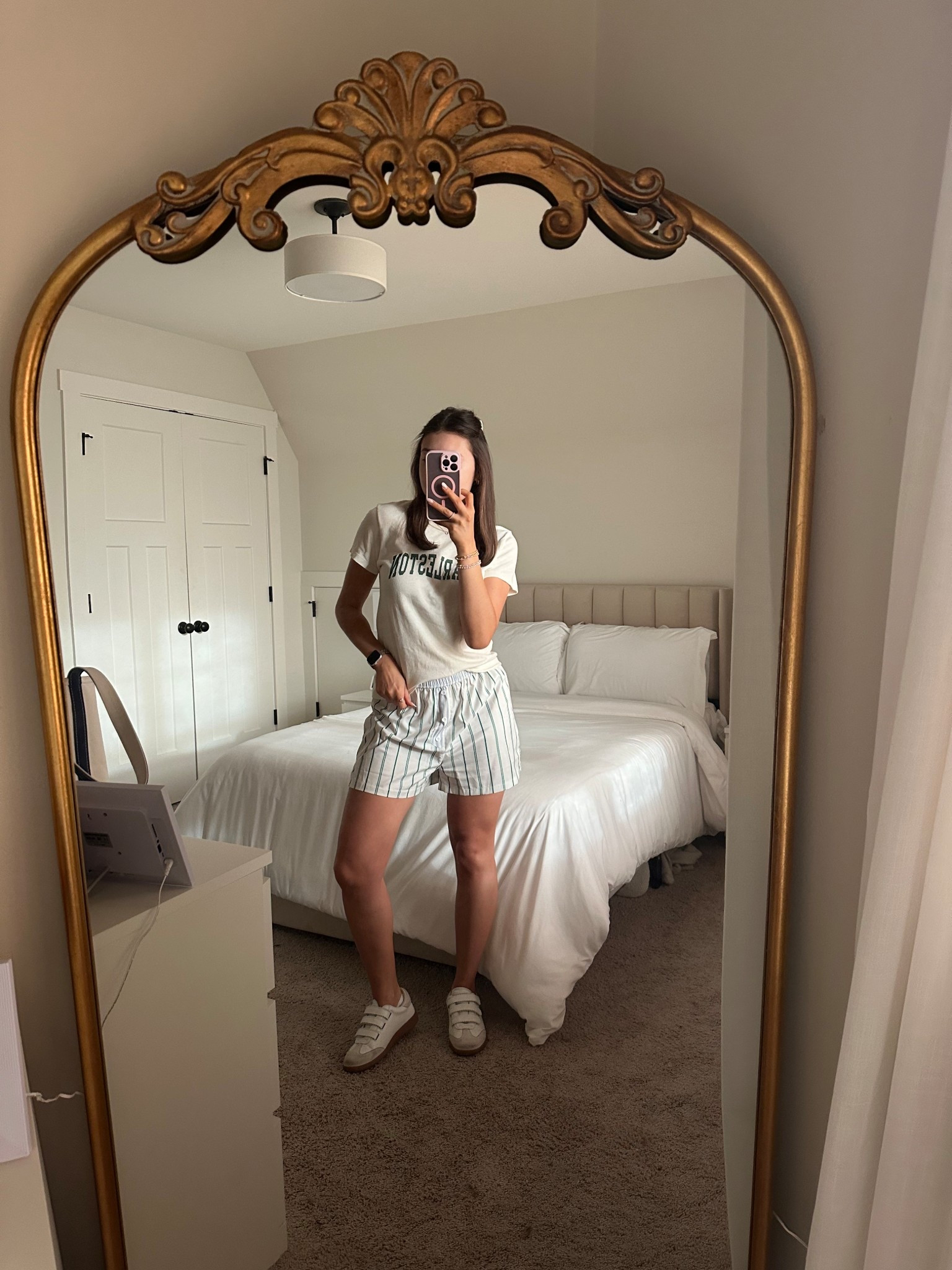 Spring ootd! Super casual for a monday morningg

#LTKShoeCrush #LTKSeasonal #LTKStyleTip