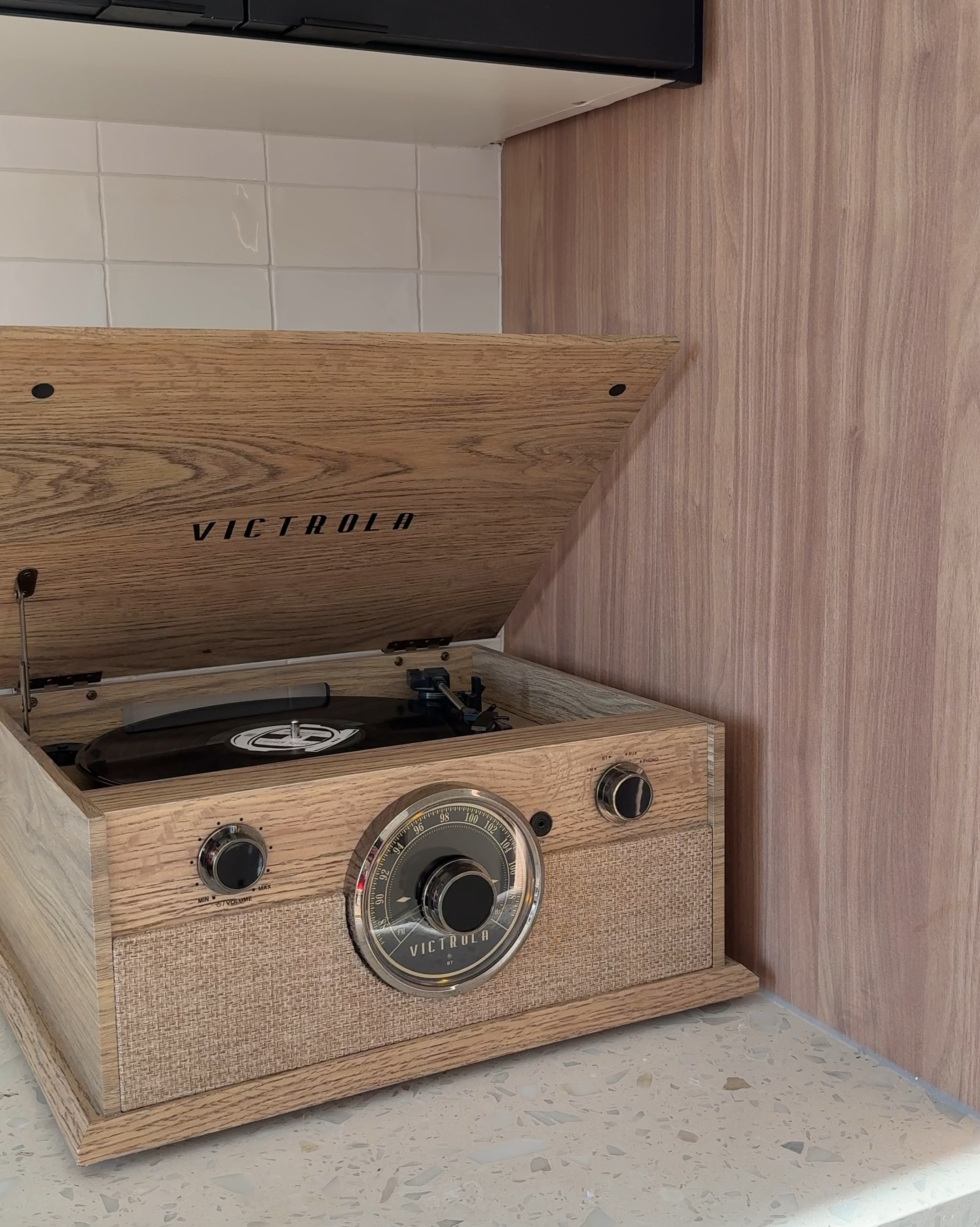 my favorite record player 🫶🏻

#LTKHome #LTKGiftGuide #LTKWatchNow