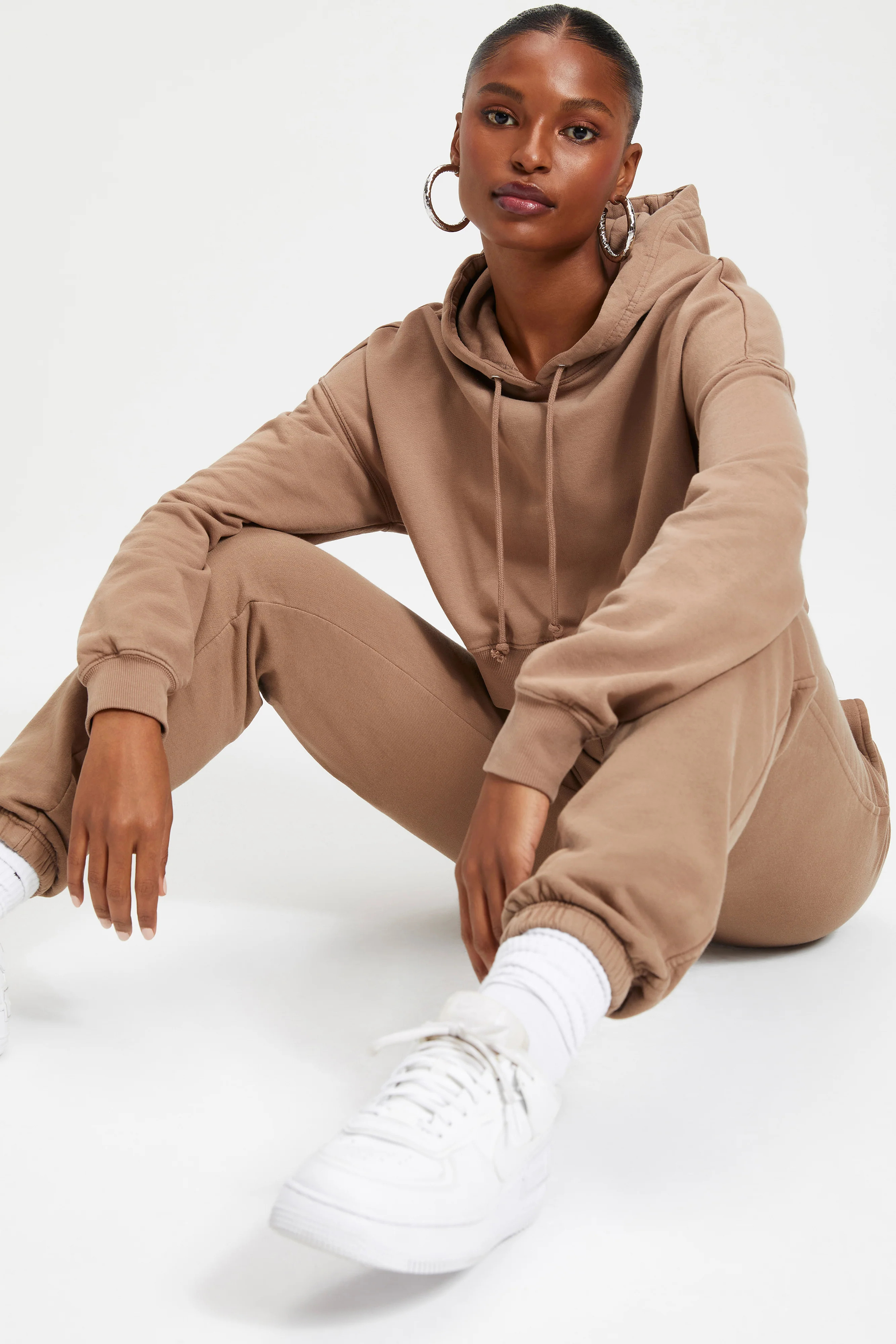 CROPPED & COOL HOODIE | PUTTY001 | Good American