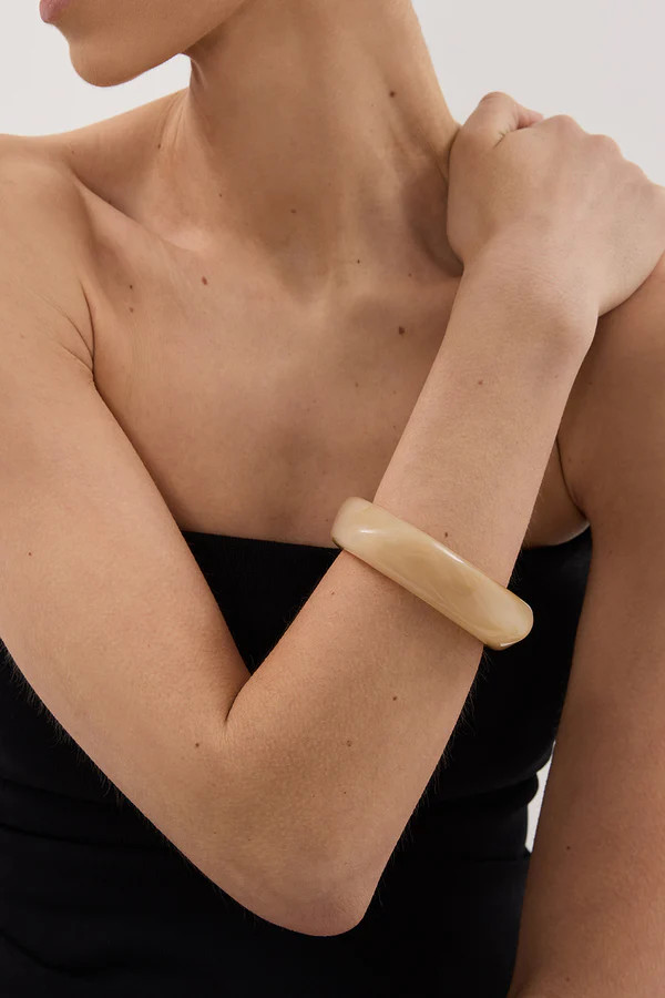 ANNA ROSSI NEED IT NOW CREAM BANGLE | DISSH