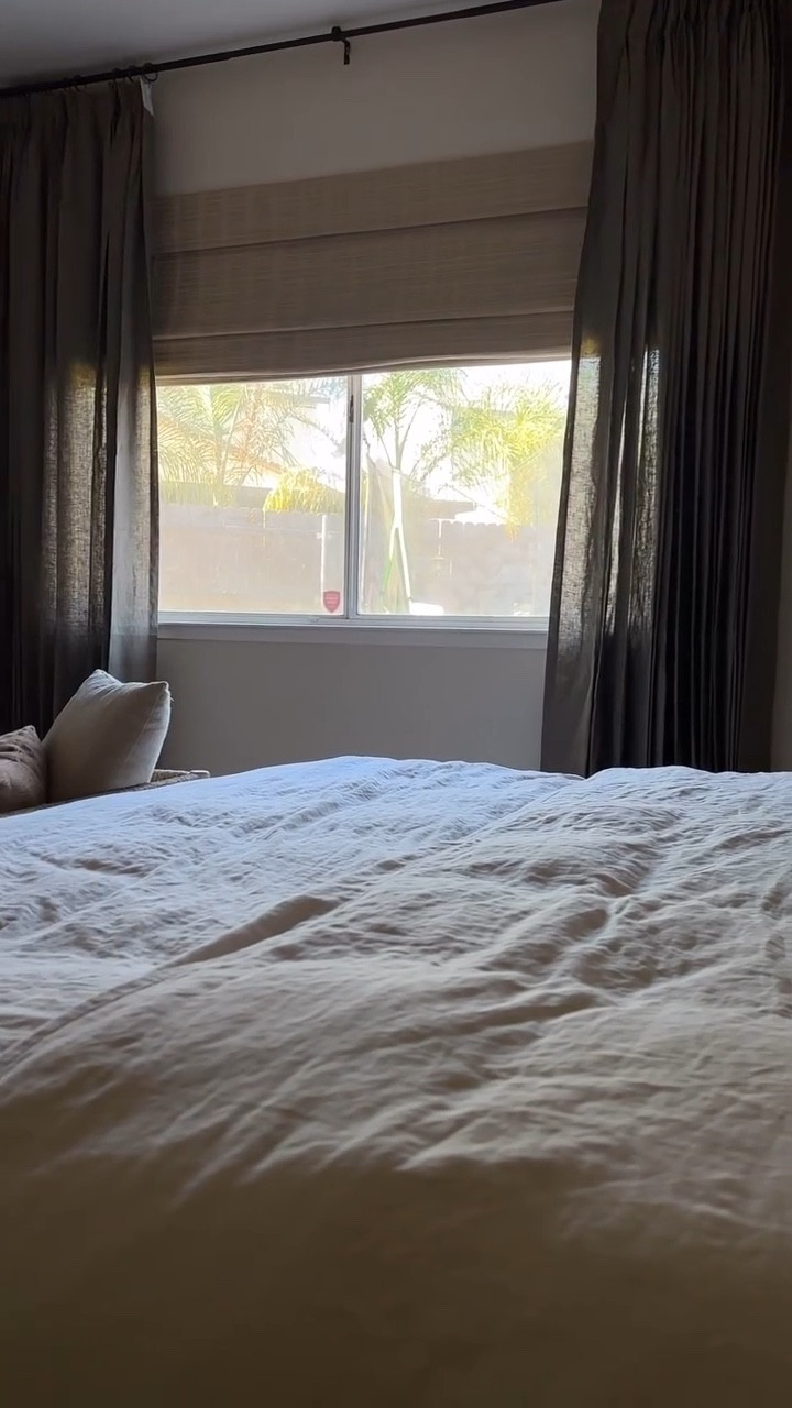 If you struggle to find the perfect curtains or shades for your bedroom. I suggest it’s always best to get samples first so you can see how they look in your home. Since the color can definitely change since not everyone gets the same amount of lighting in their home. In this case I really wanted to add some blackout shades. Both me and my husband are really light sleepers and during summer time the sun comes up a little too early for us especially on the weekends. So I teamed up with @tailorvibe_official and got my bedroom ready for the early morning sunrise . 

Details ✨
-Collection Name：Cora-Oak/ Belgian Linen Flax-Tobacco B708
-Discount 26% off code
-New Collection/Natural materials with a certificate of origin/ Provide Fabric books / 15 days return and exchange service+Soft, skin-friendly, and breathable.

Follow for more home content @casarustica29 

#home #neutrals #curtains #shades #tailorvibes #ａｅｓｔｈｅｔｉｃ #bedroom #blackoutshades