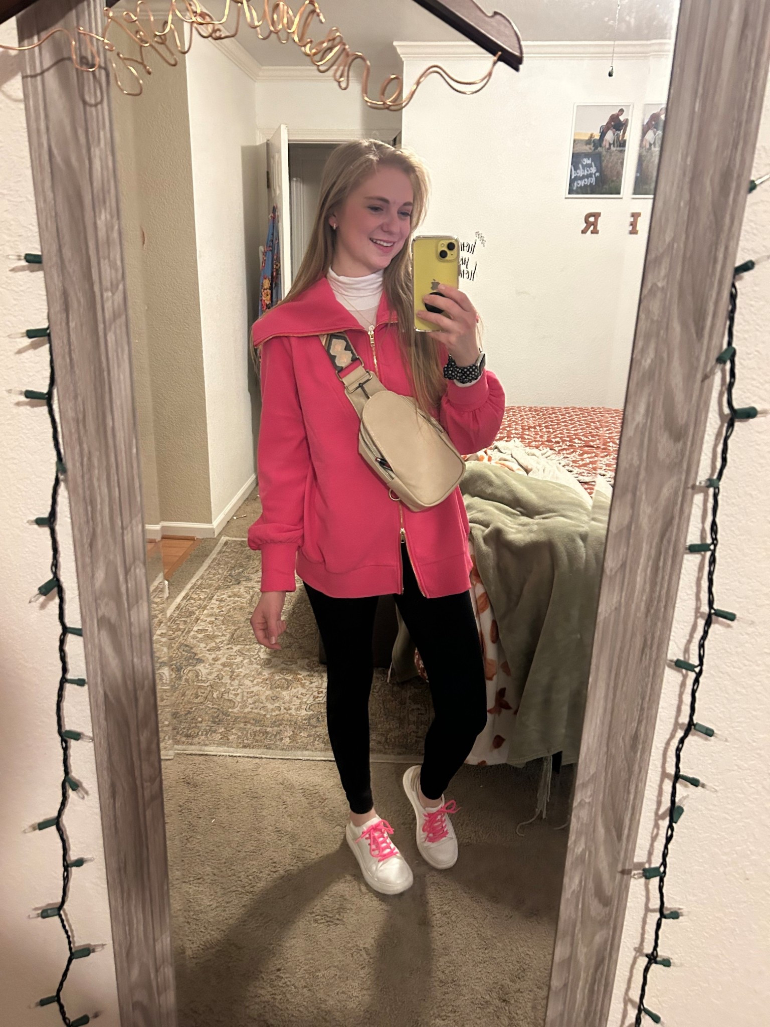 Warm in the fall/winter outfit! 
Pink zip up sweater. 
Oversized fit, or could size down. 
Size small here 


#LTKFindsUnder50 #LTKSeasonal #LTKStyleTip
