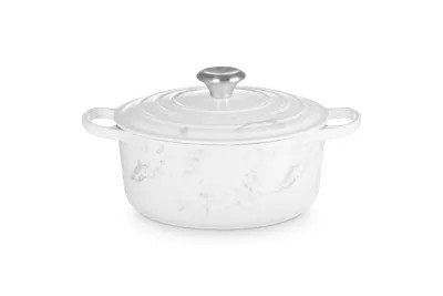 Le Creuset Marble AppliquÃ© Signature Round Dutch Oven, 4.5 Quart, White | Belk