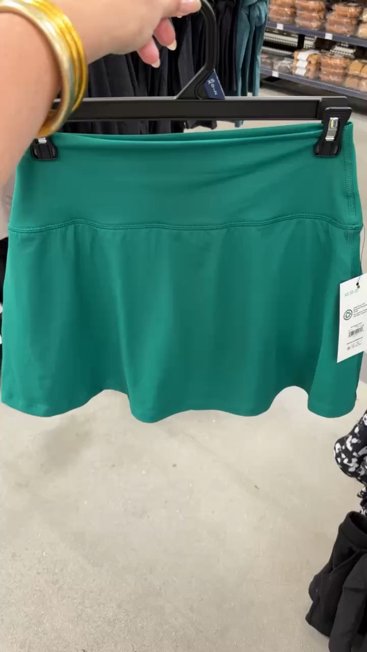 Activewear skirt find that’s perfect for summer walks, errands + casual days!!!😍

Active, fitness, workout, vacation, outfit, mom outfit

#LTKSeasonal #LTKfitnessgoals #LTKootd