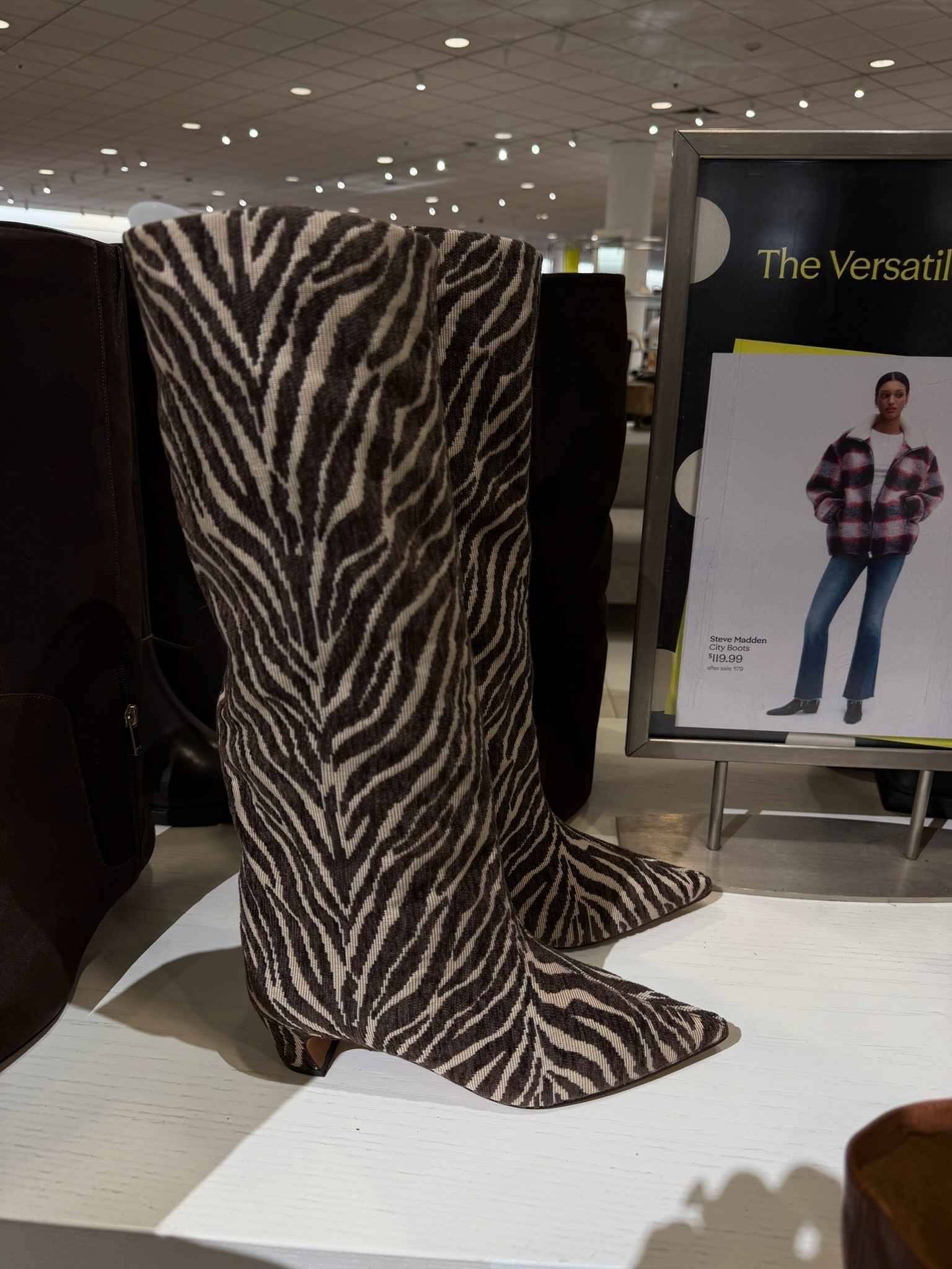 Nsale, nordstrom sale, anniversary sale, fall boots, tall boots, knee high boots, zebra, fall style

#LTKSaleAlert #LTKootd