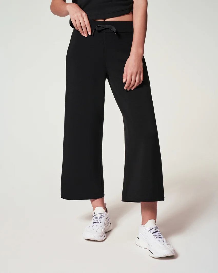 AirEssentials Cropped Wide Leg Pant | Spanx Canada