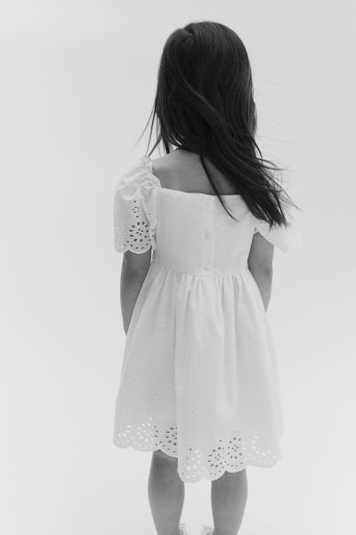 Cotton Dress with Eyelet Embroidery - Square Neckline - Short sleeve - White - Kids | H&M US | H&M (US + CA)