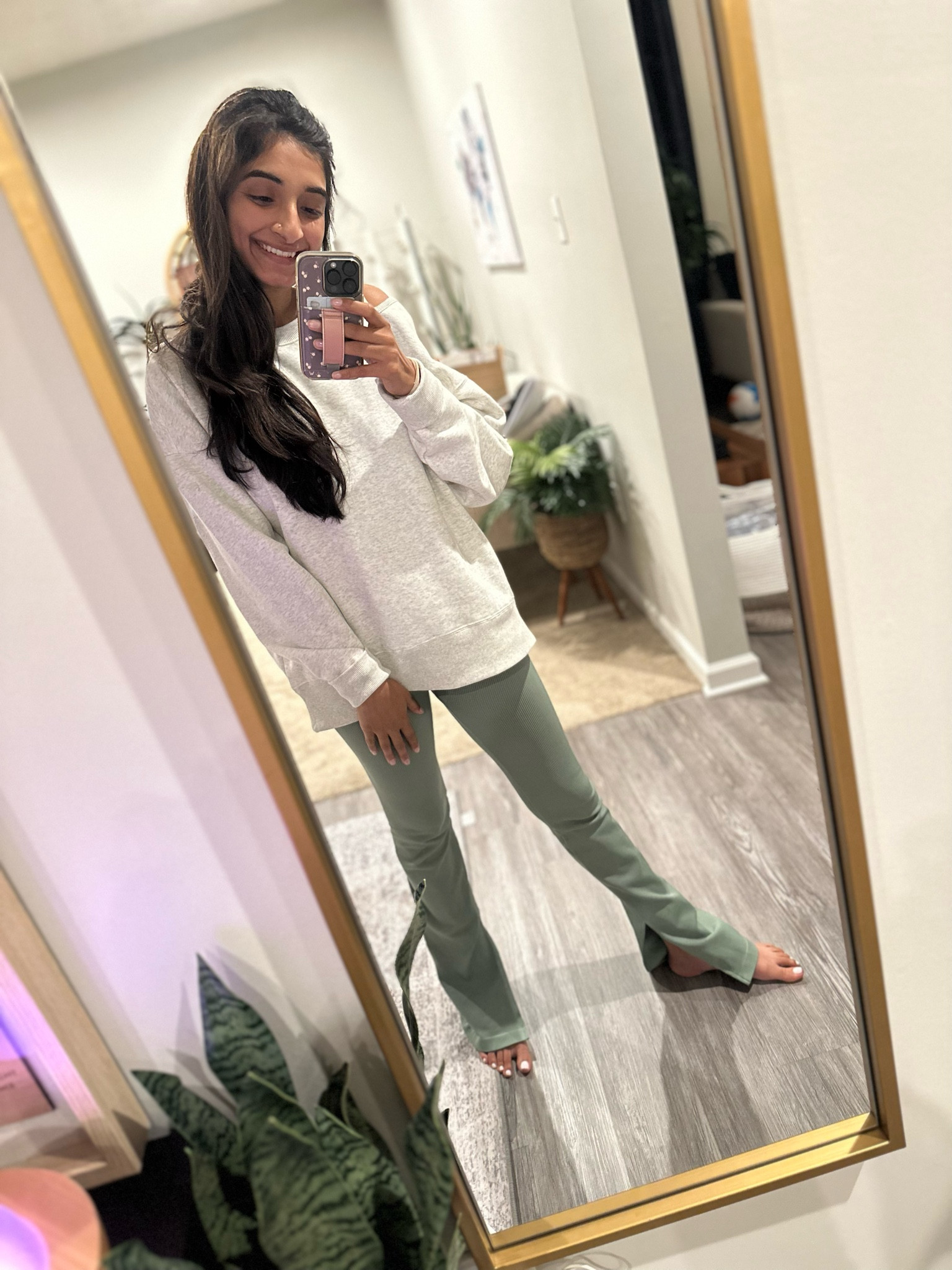 Cozy mom fall look ✨✨ 

#LTKSale #LTKfitness #LTKstyletip