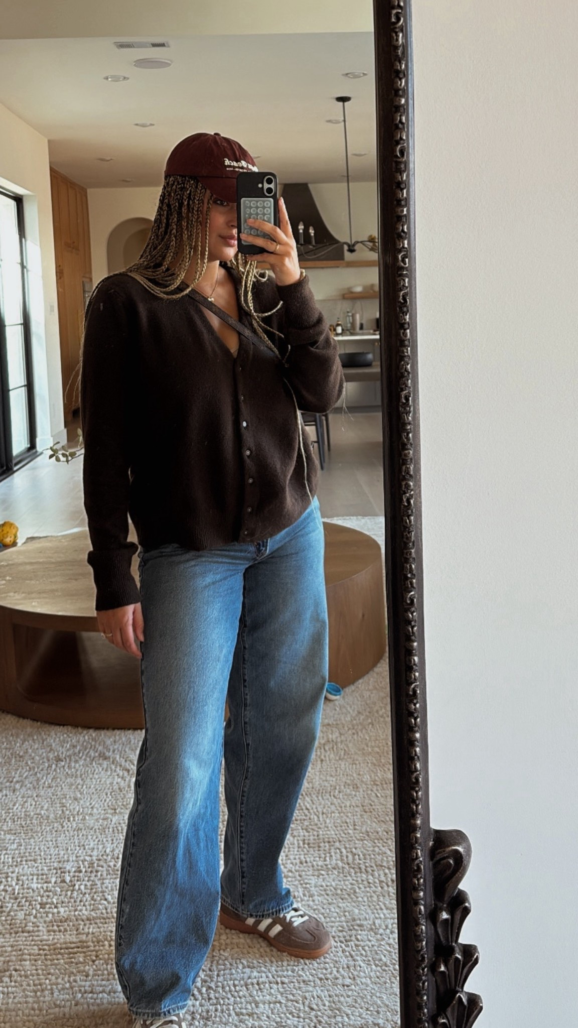 just a little fit that made me feel cutesy 🫶🏽 love these Levi’s and the most beautiful rich brown cardigan  from mango! 

#LTKdayinmylife #LTKootd