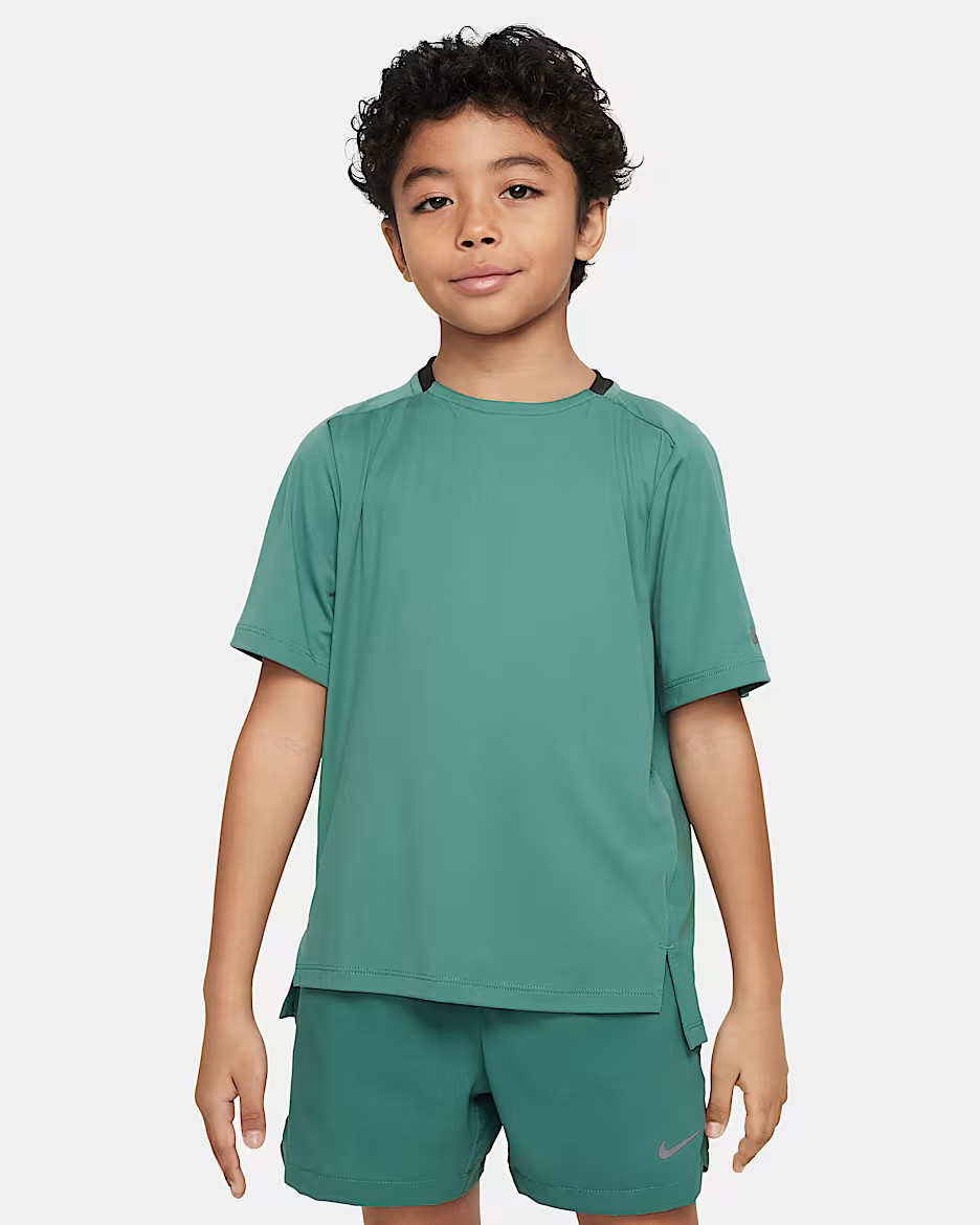 Big Kids' (Boys') Dri-FIT Training Top | Nike (US)