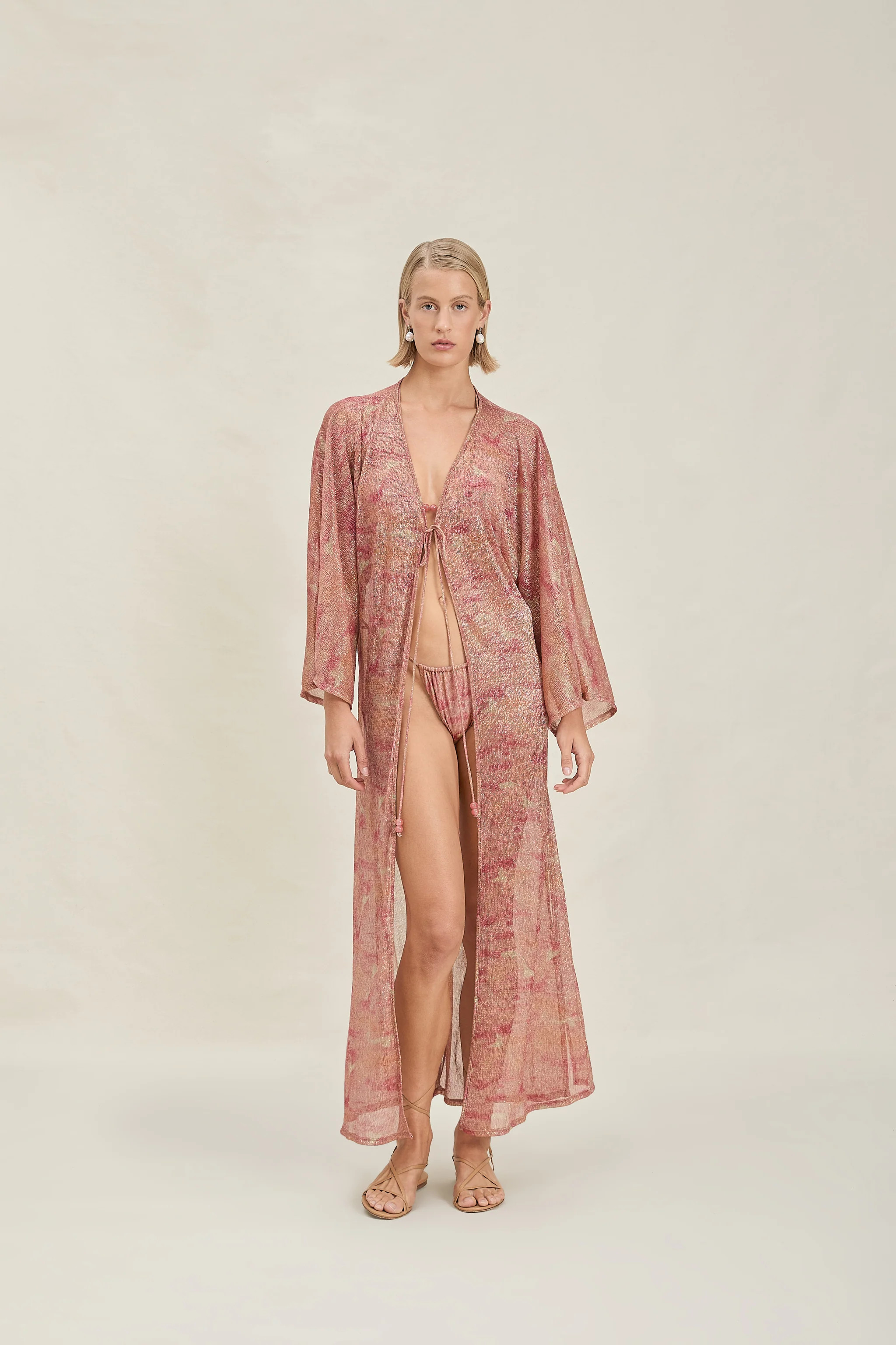 Eva Robe | Devon Windsor
