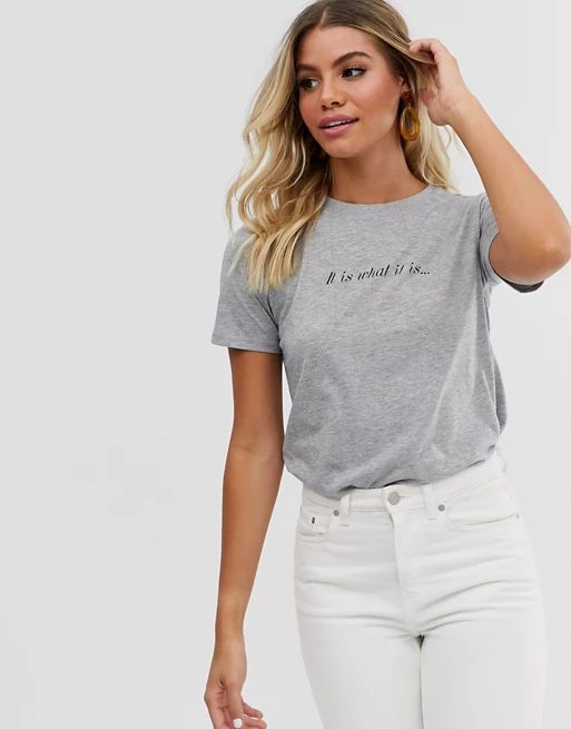 New Look – It Is What It Is – Graues T-Shirt mit Slogan | ASOS DE