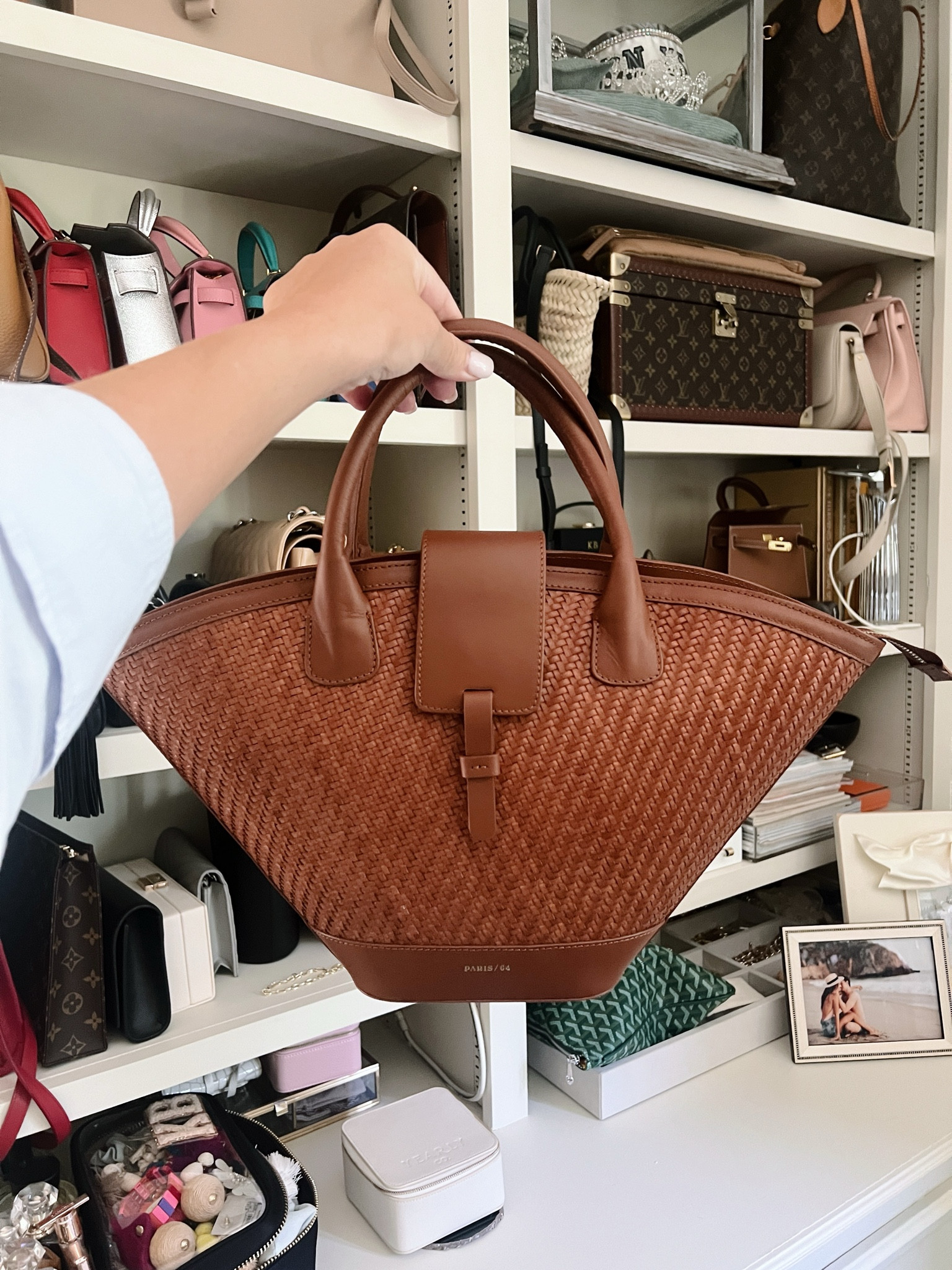 How gorgeous is this bag for fall?! 😍

#LTKItBag