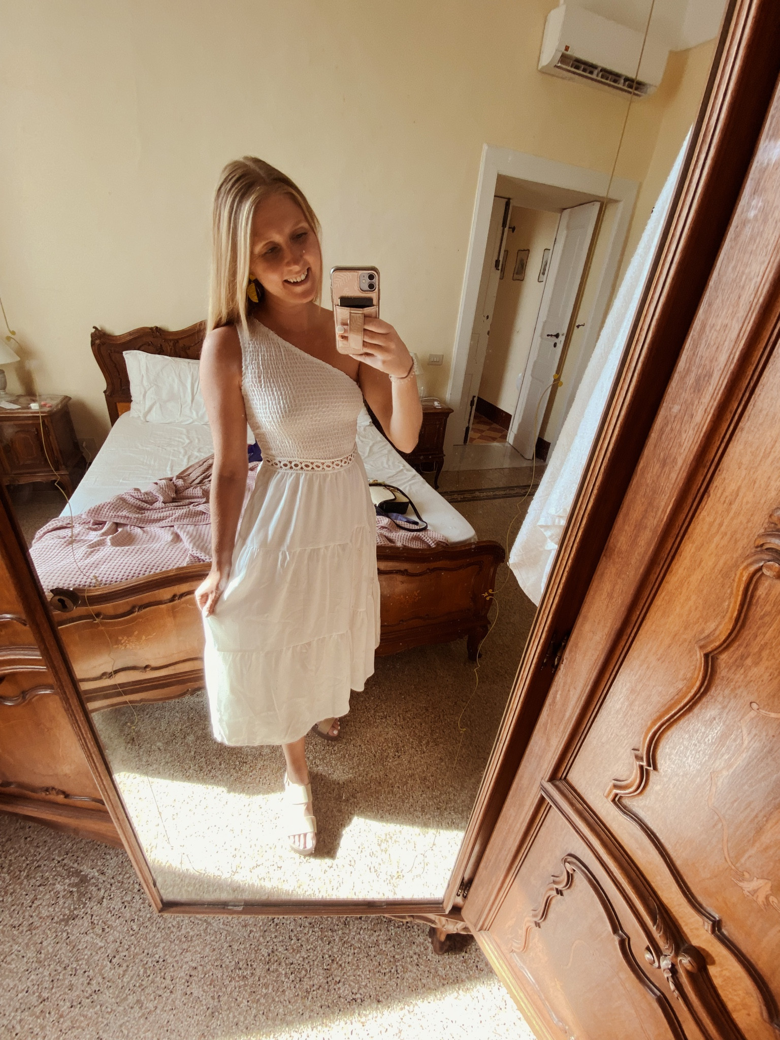 In my Italian dreams 

#LTKstyletip #LTKunder50 #LTKeurope