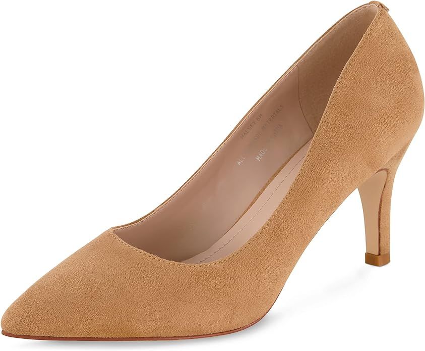 CUSHIONAIRE Women's Halsey Dress Pump with +Comfort, Wide Widths Available | Amazon (US)