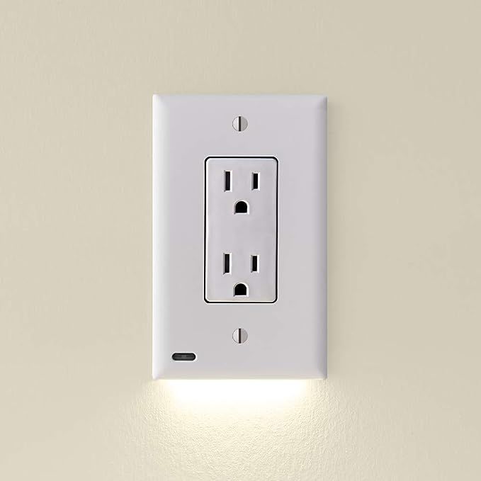 Single - SnapPower GuideLight 2 for Outlets [for Standard Decor, NOT GFCI outlets] - Night Light ... | Amazon (US)