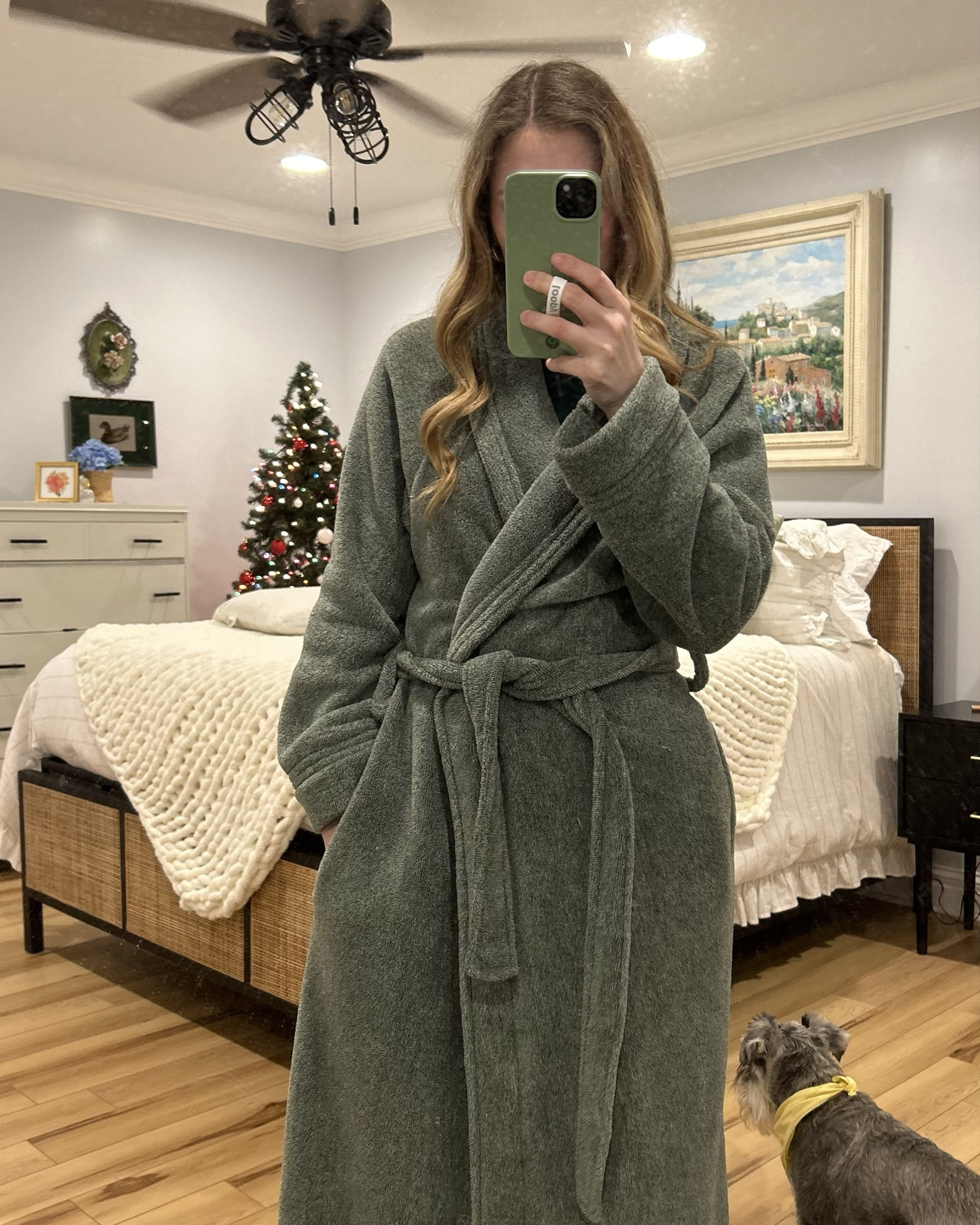 The best robe!! it’s so comfy!

robe, warm robe, long robe, soft robee

#LTKCyberWeek #LTKselfcare #LTKgrwm